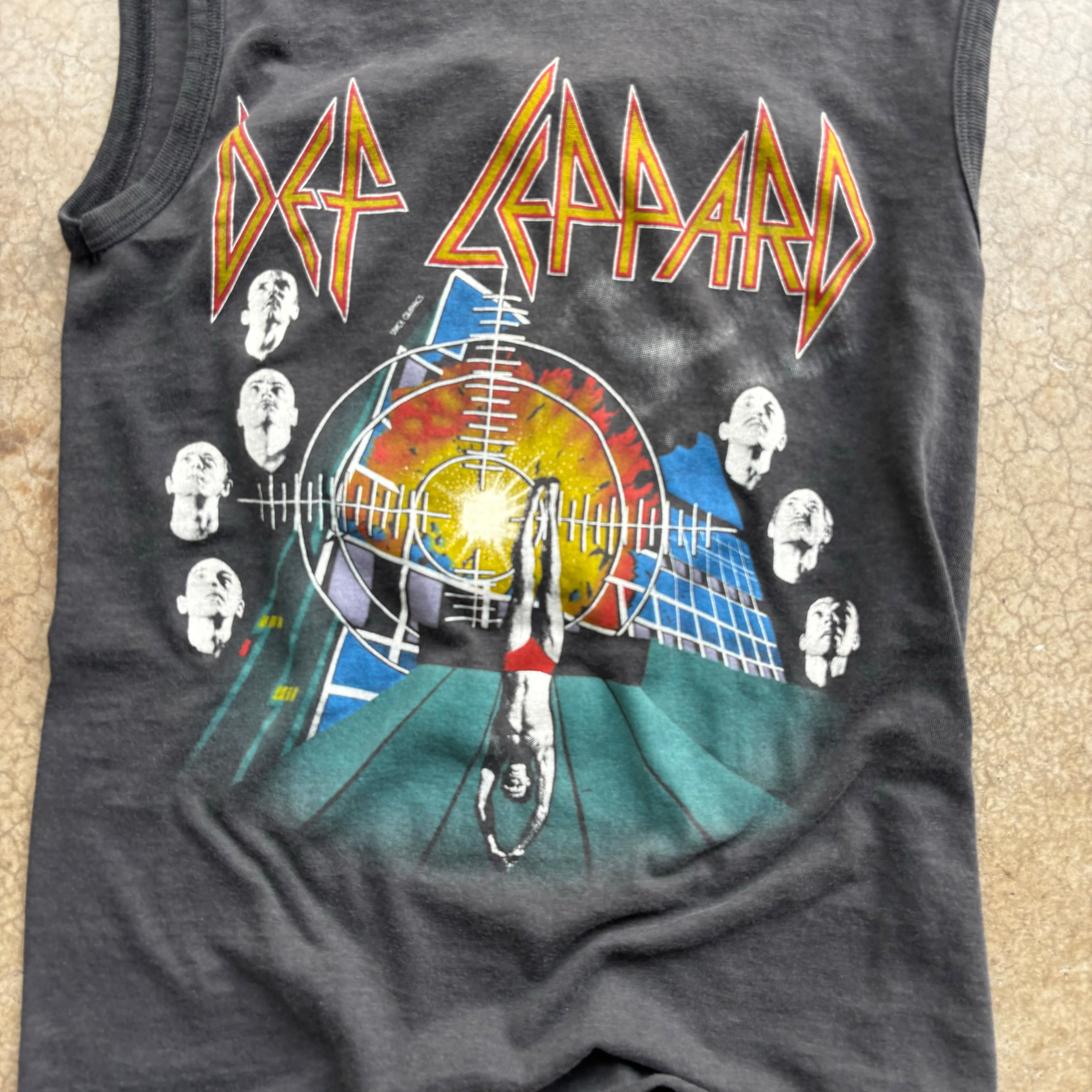 80s DEF LEPPARD TEE - S