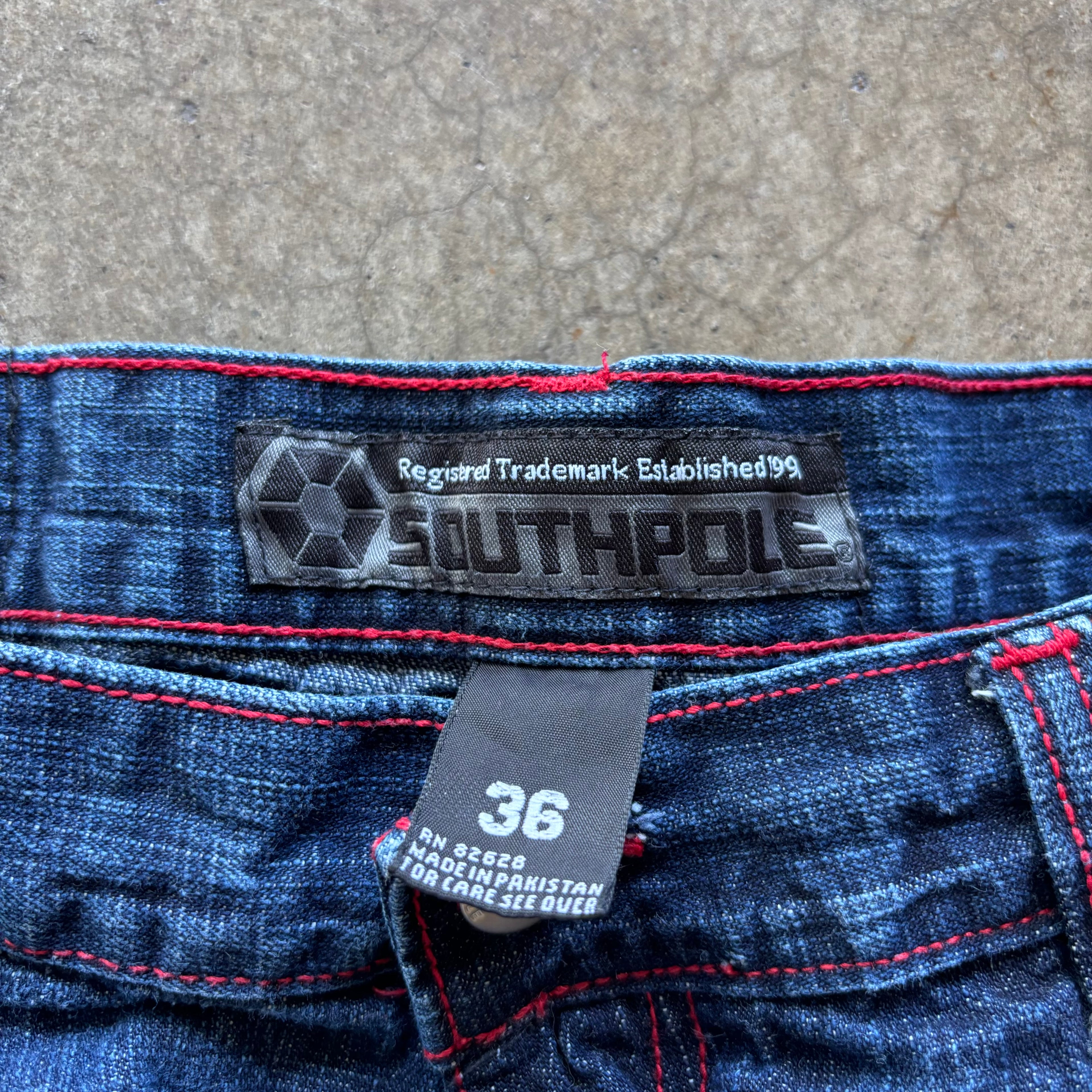 00s SOUTHPOLE SHORTS - 36