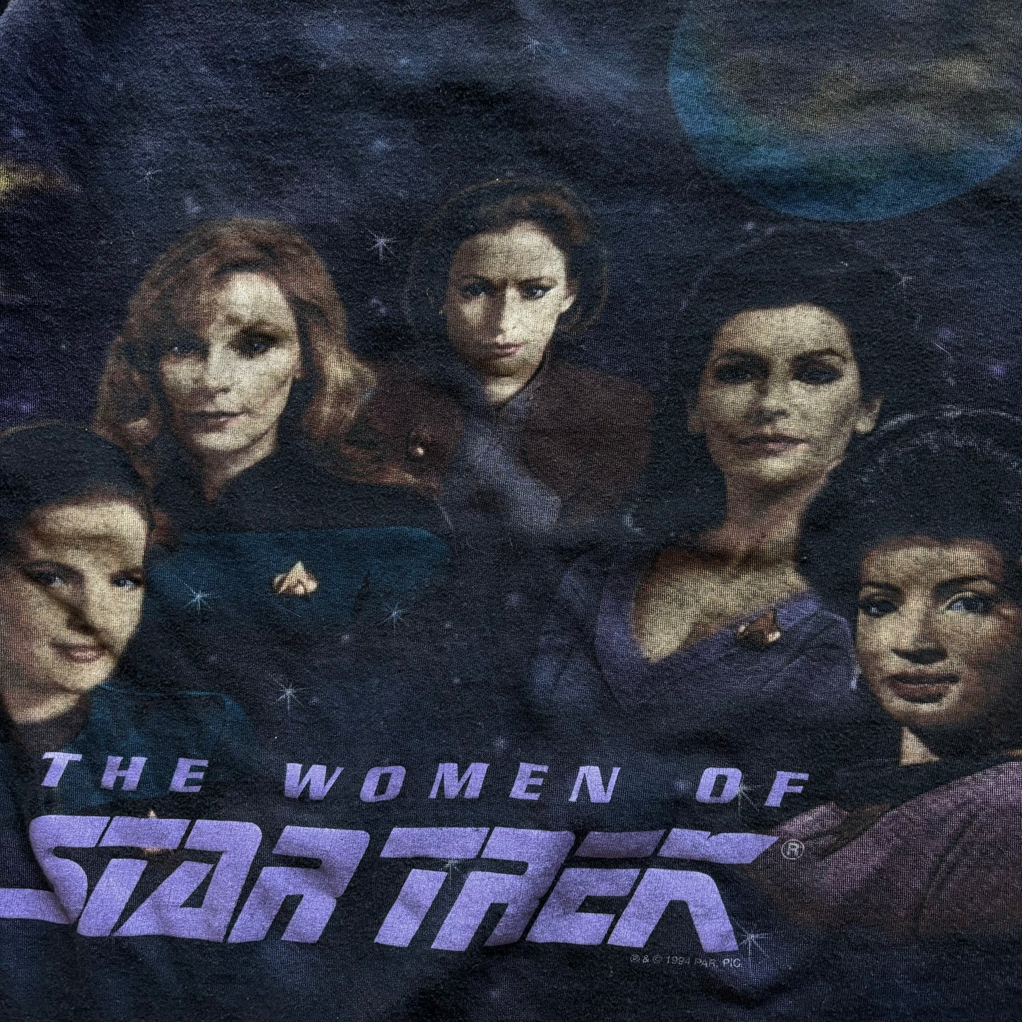 VINTAGE WOMEN OF STAR TREK TEE - XL