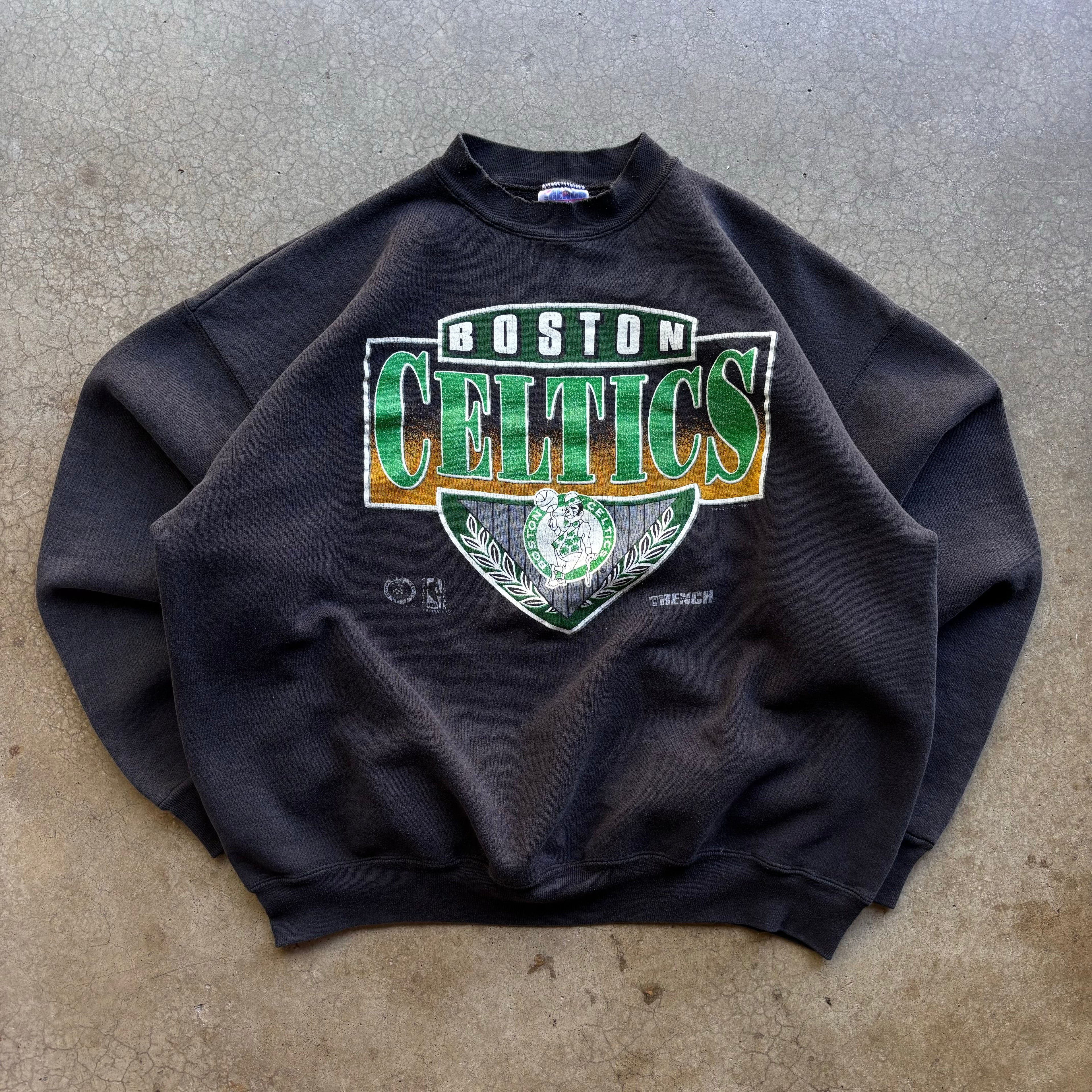 90s BLACK BOSTON CELTICS CREW - XL