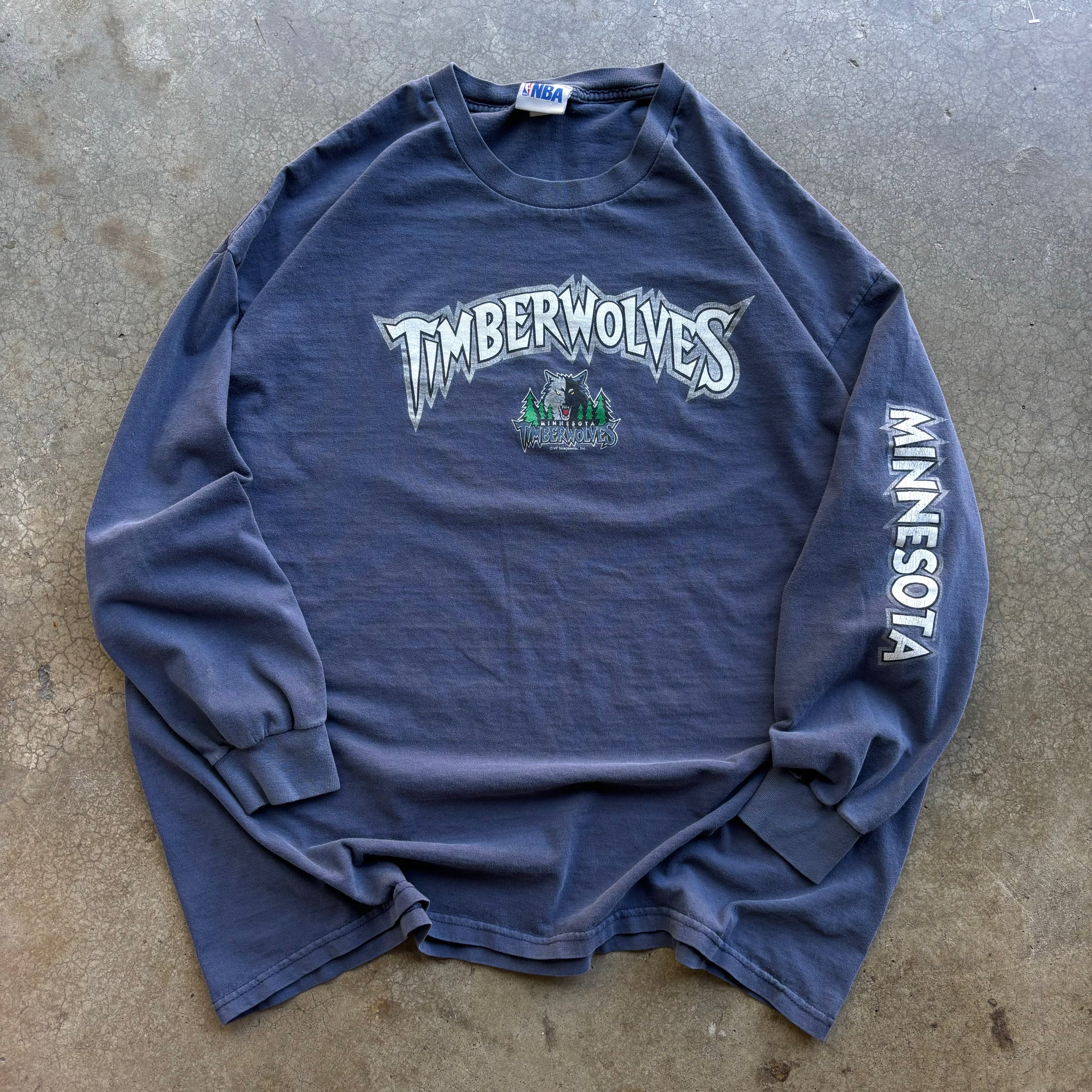 00s TIMBERWOLVES LONGSLEEVES - XXL