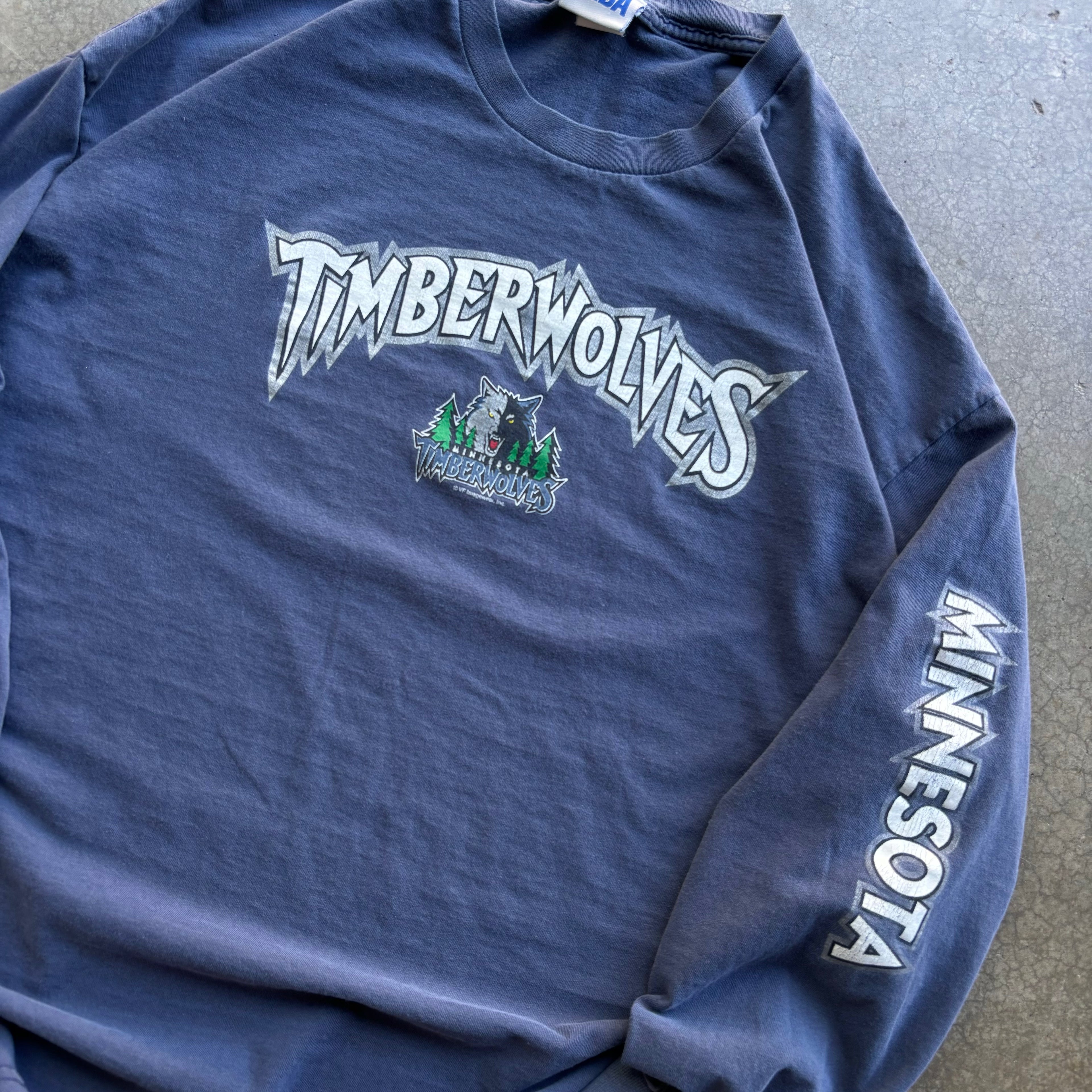 00s TIMBERWOLVES LONGSLEEVES - XXL