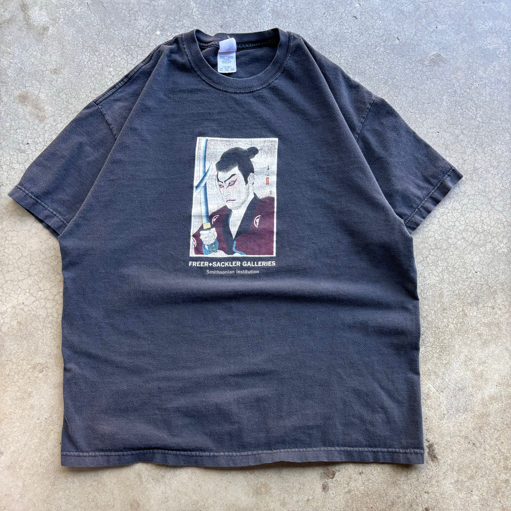 00s SAMURAI SMITHSONIAN ART TEE - XXL