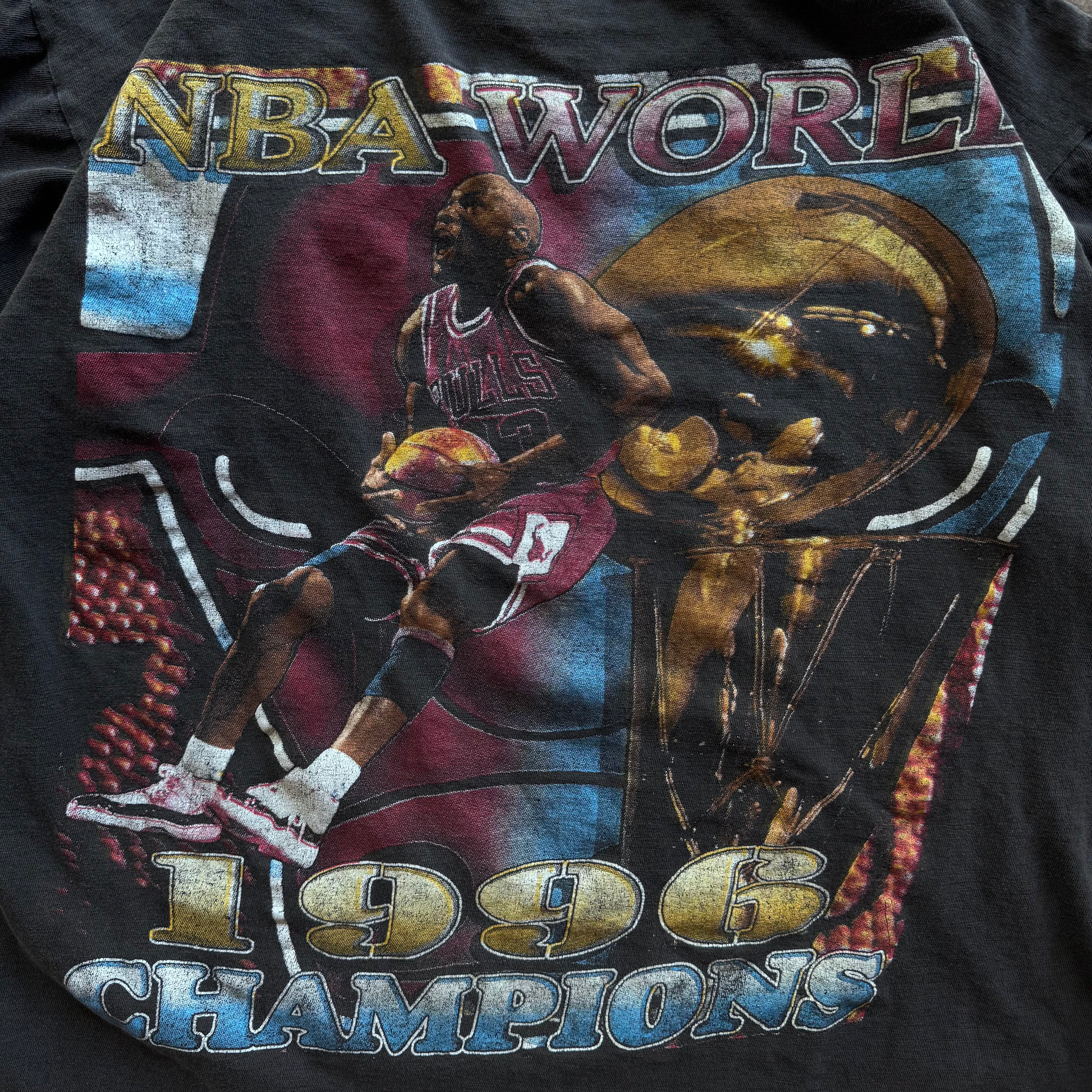 90s CHICAGO BULLS RAP TEE - XL