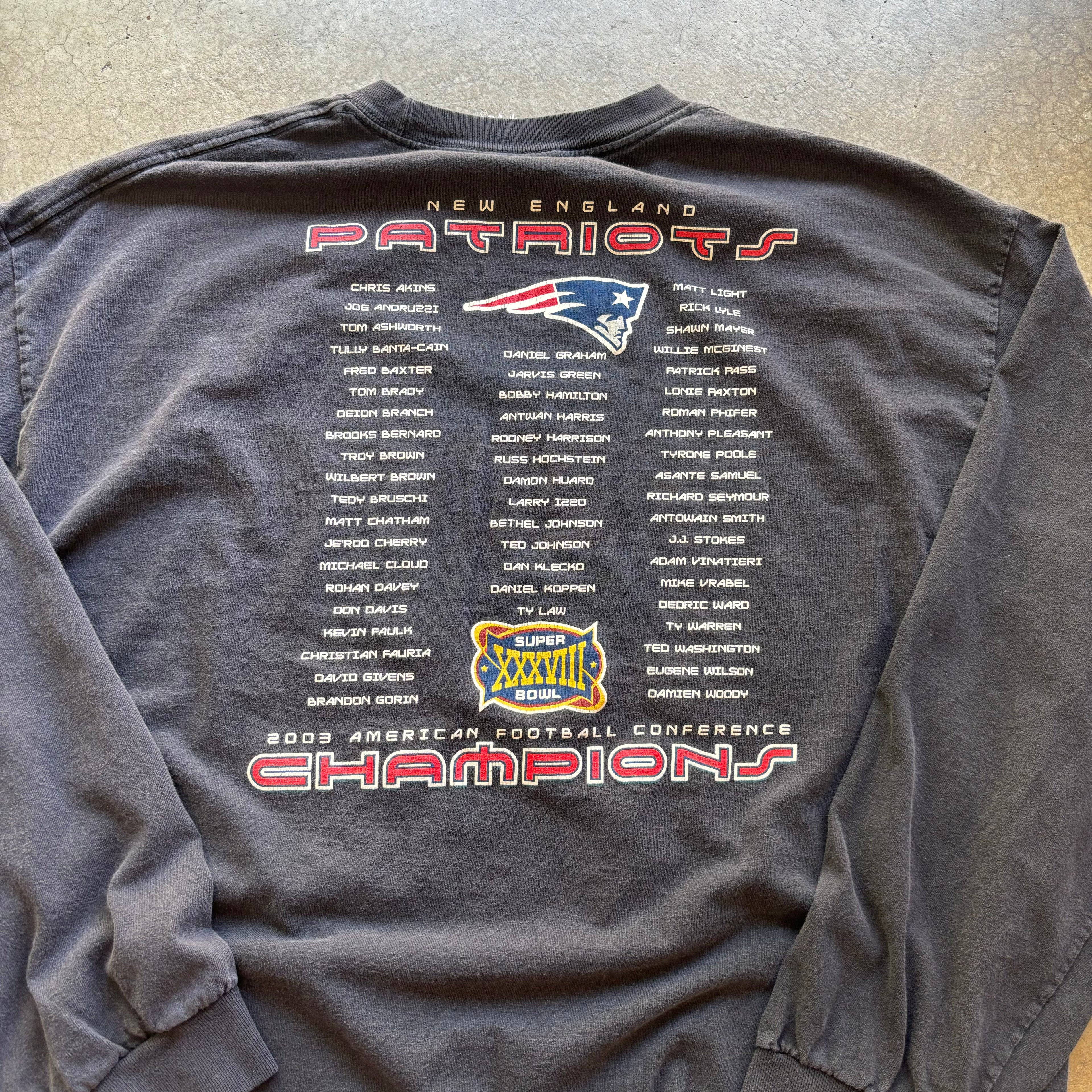 00s NEW ENGLAND PATRIOTS BRADY TY LAW LONGSLEEVE TEE - XL