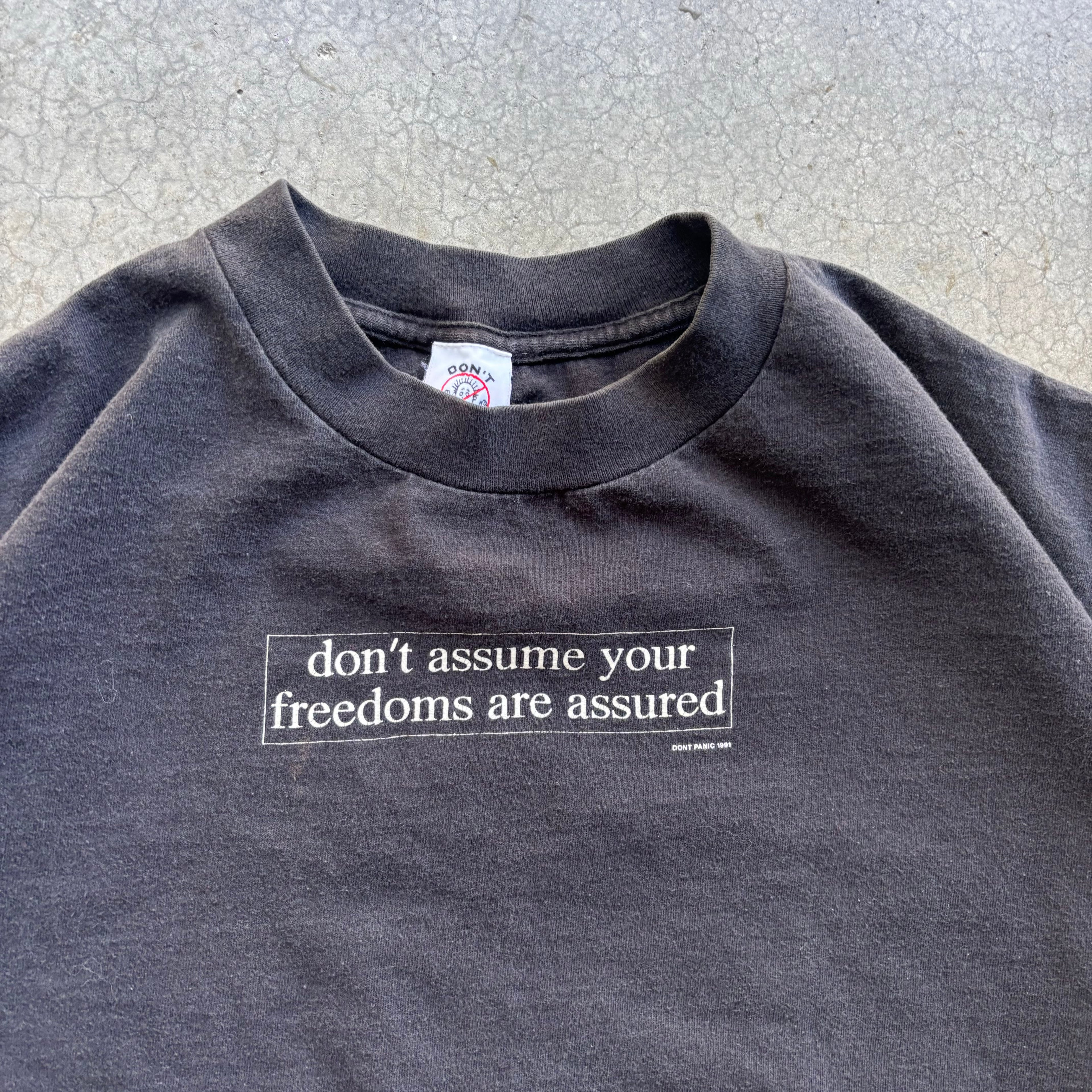 90s DONT PANIC ASSURED FREEDOMS TEE - XL