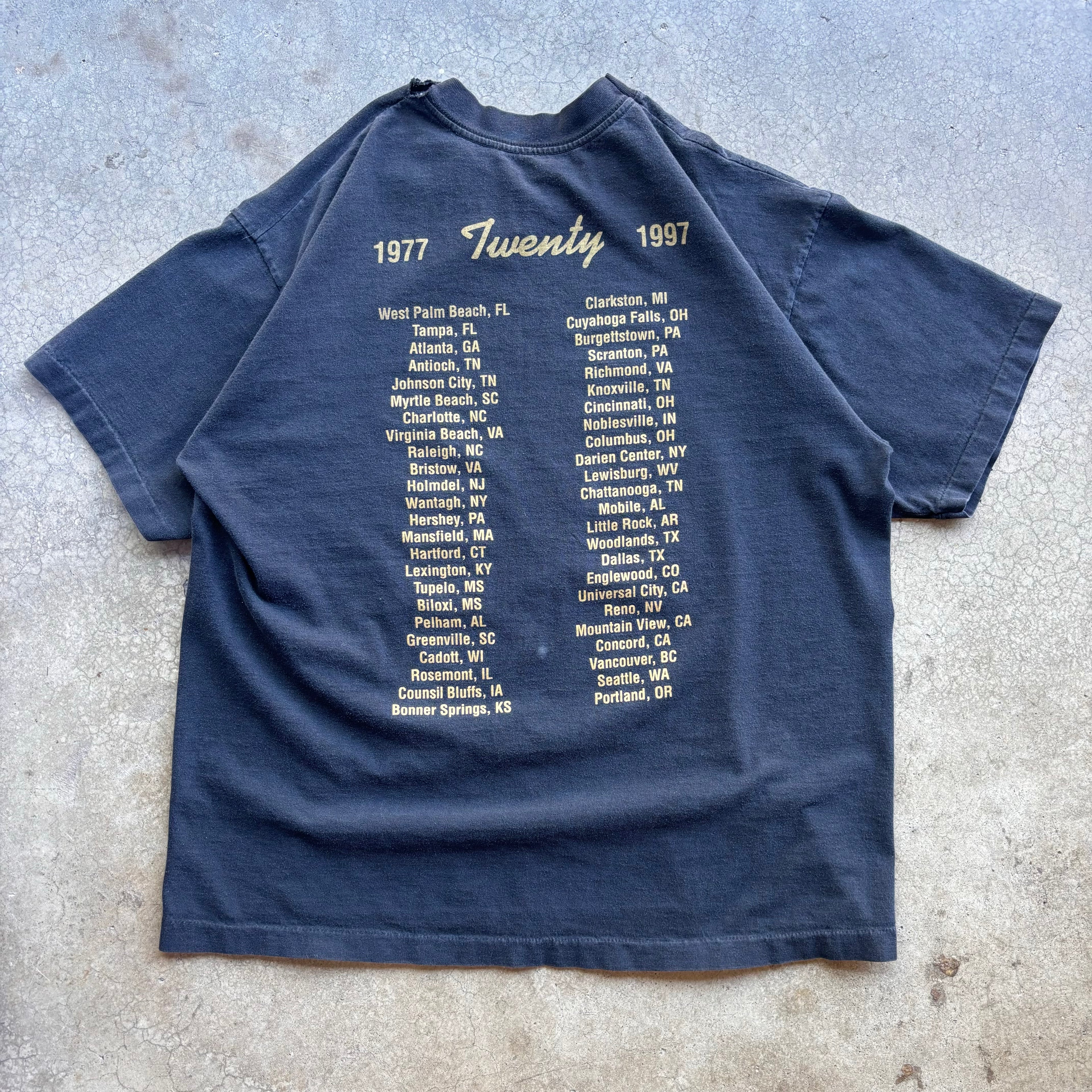 90s LYNARD SKYNARD TOUR TEE - XL