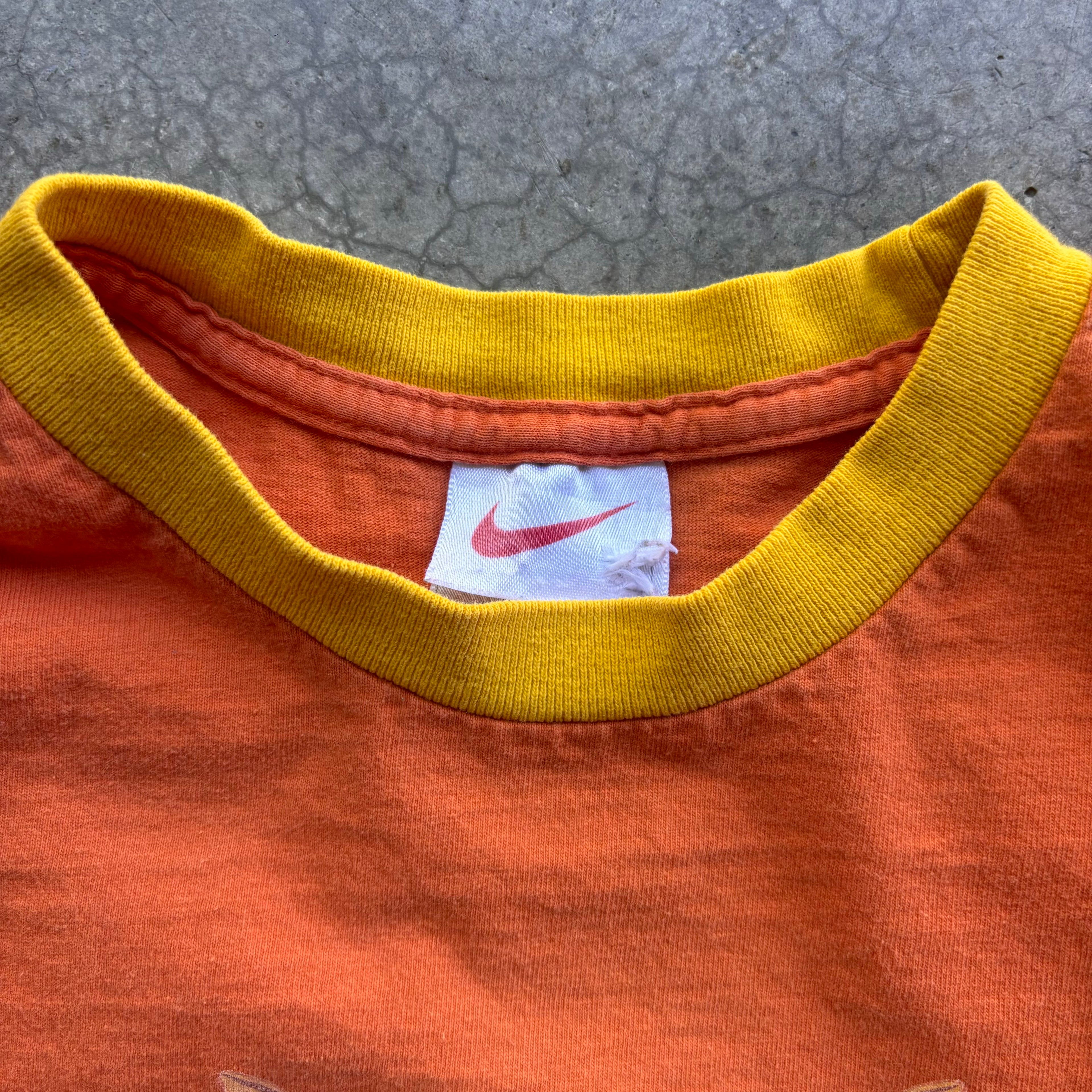 90s ORANGE NIKE TEE - S