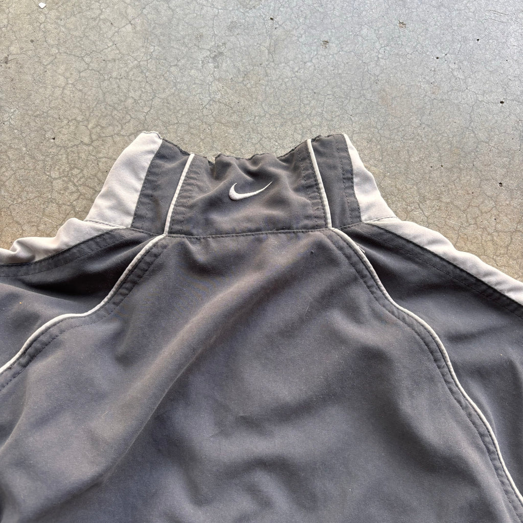 00s GREY NIKE JACKET - L