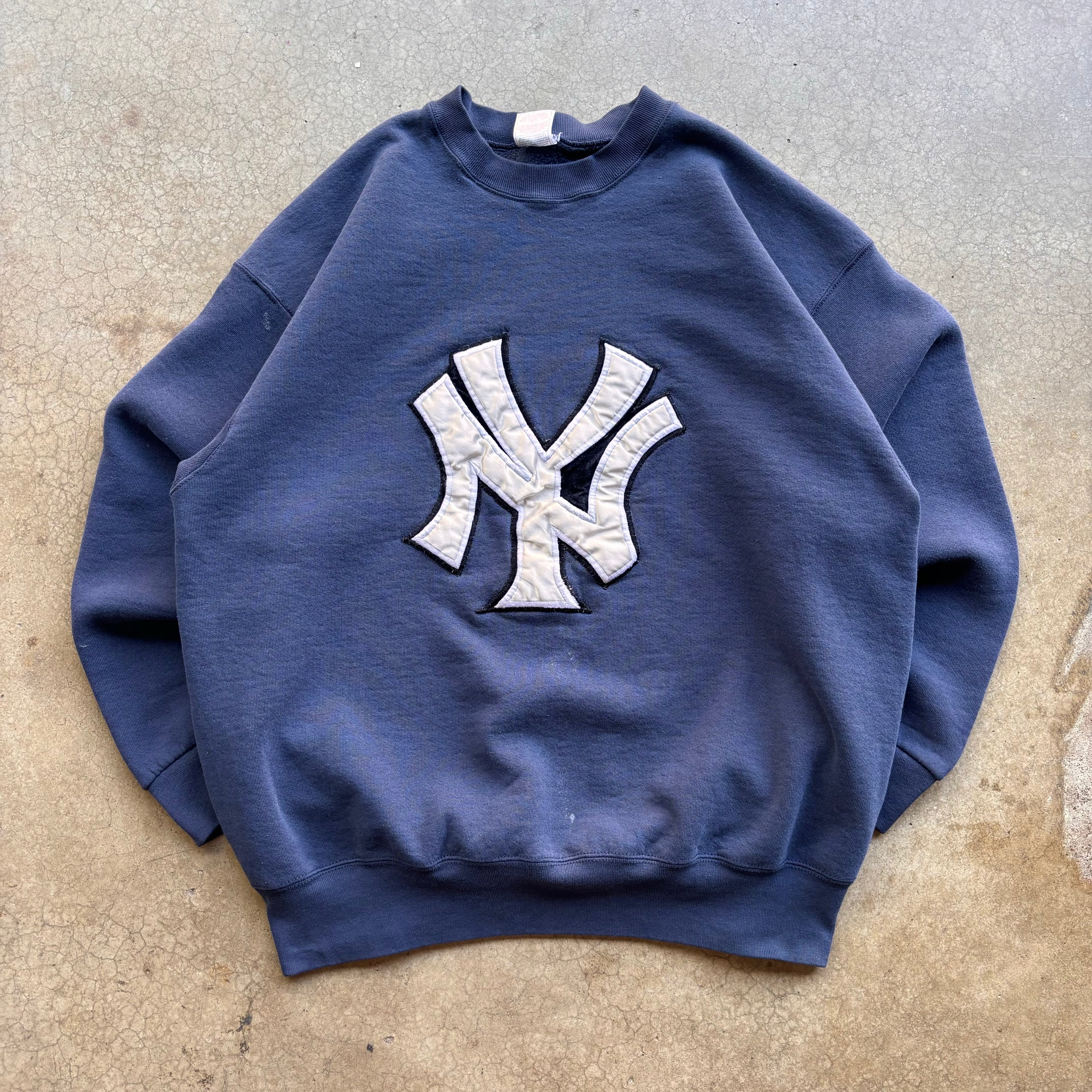 90s NEW YORK YANKEES CREWNECK - XL