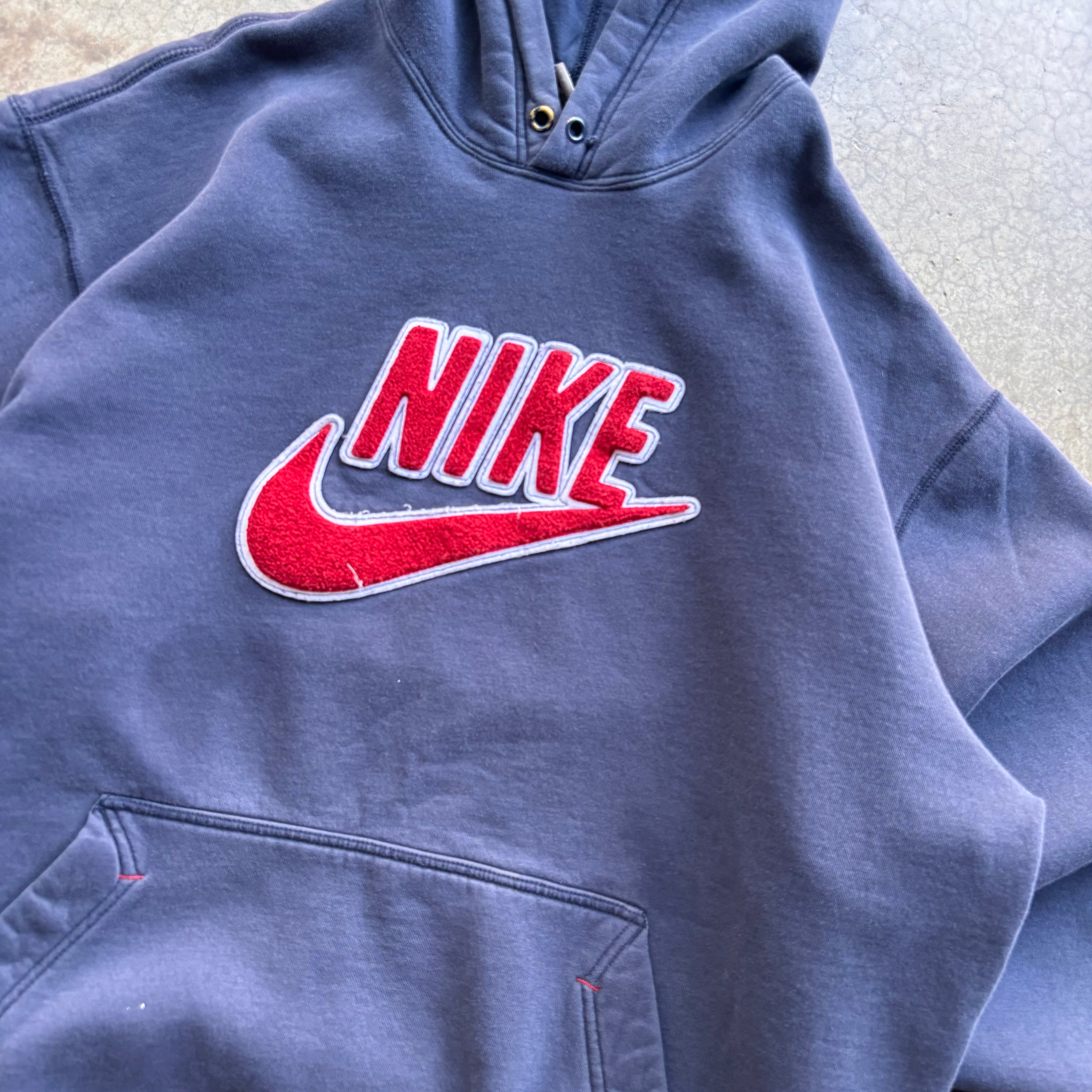 00s NIKE NAVY HOODIE - XXL