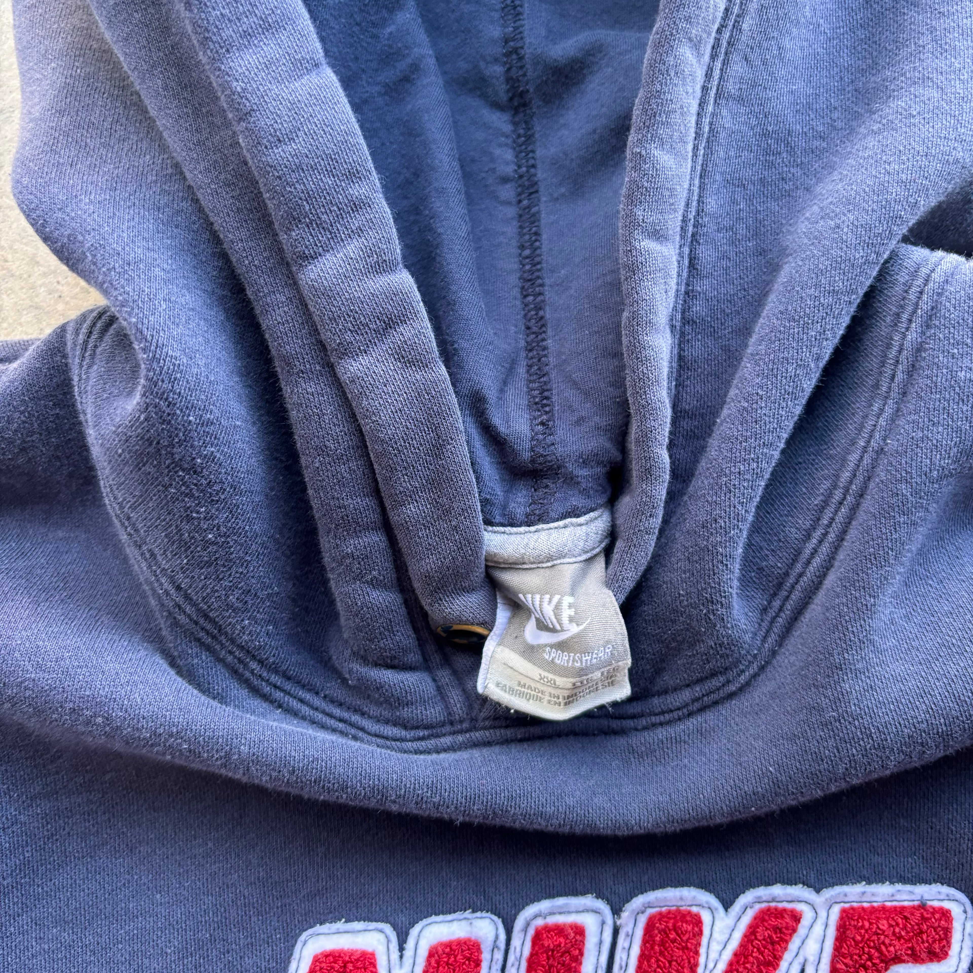 00s NIKE NAVY HOODIE - XXL