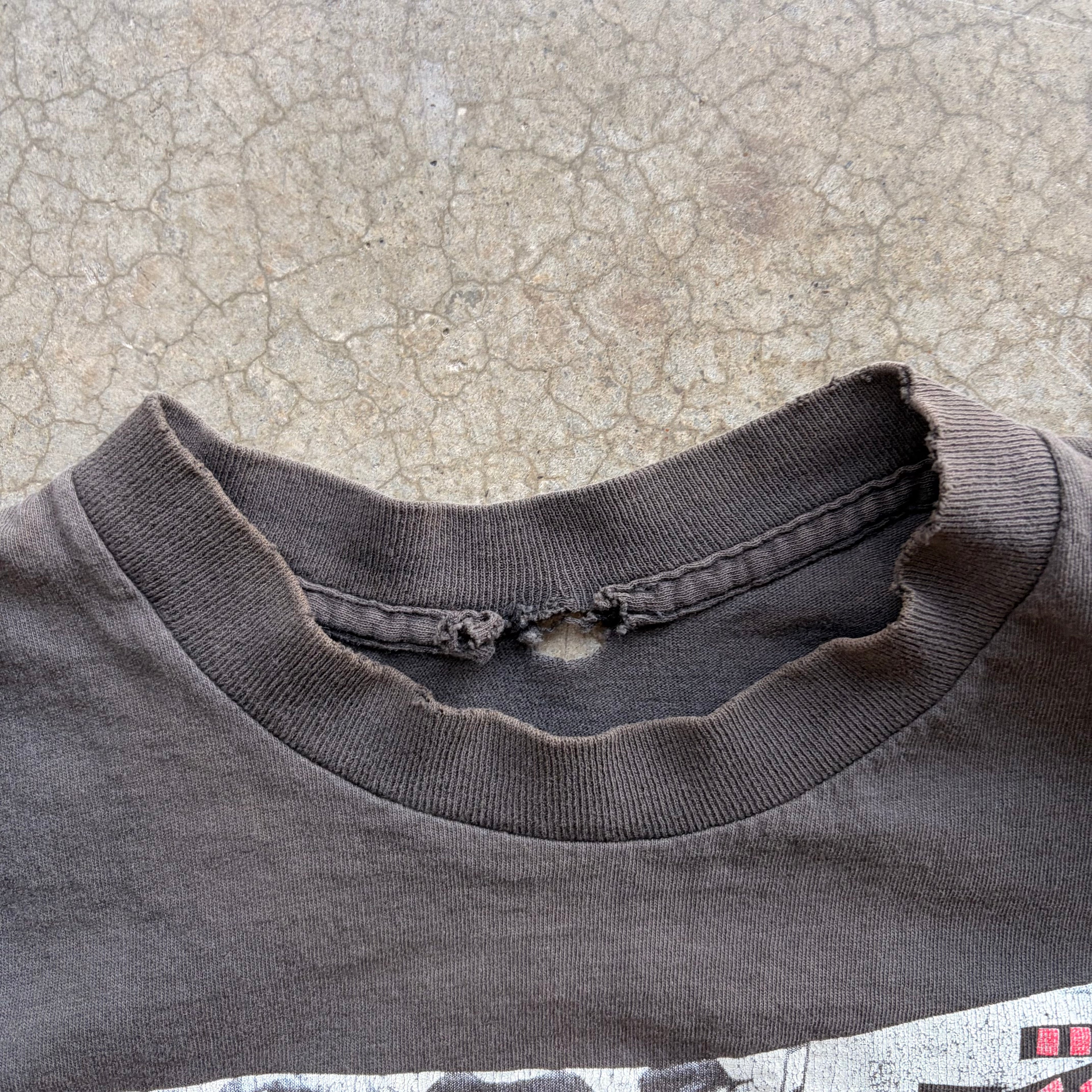 90s MOTLEY CRUE BAND TEE - M