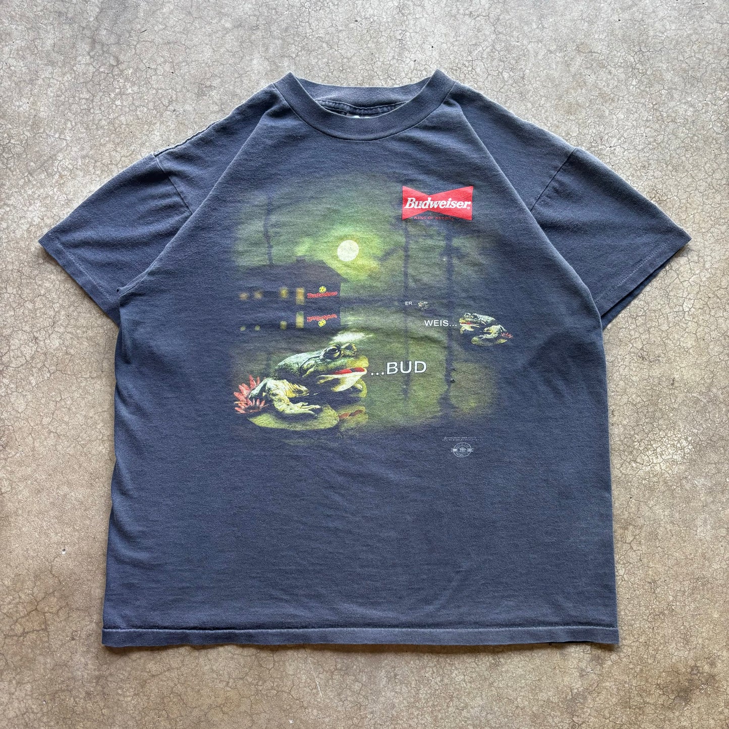 VINTAGE BUDWEISER FROG TEE - L