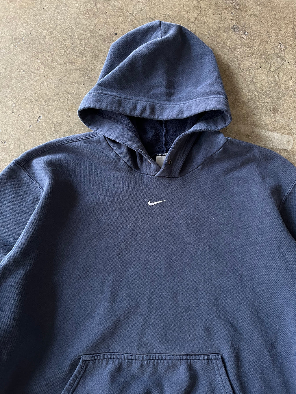 90S NIKE NAVY BLUE CENTER SWOOSH HOODIE - XL