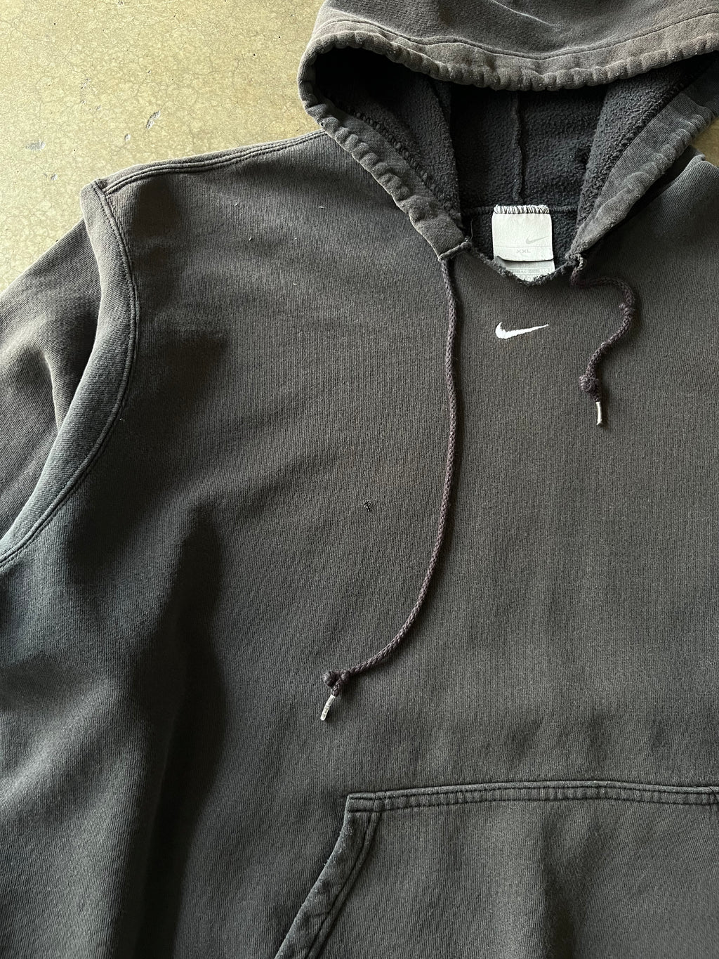 90S NIKE BLACK CENTER SWOOSH HOODIE - 2XL