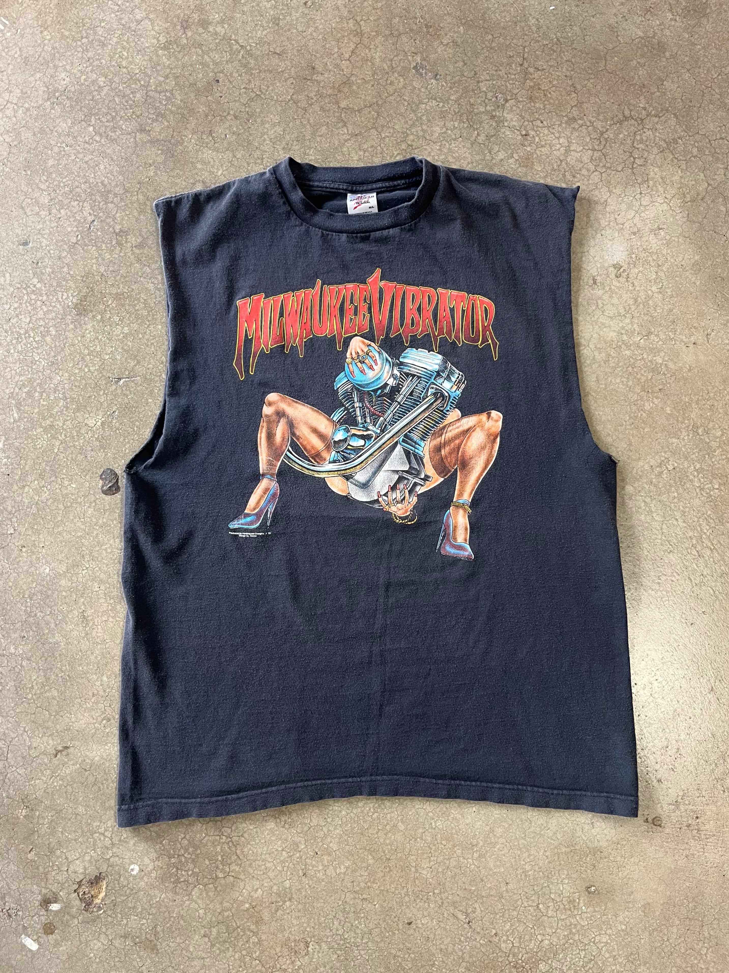 90S MILWAUKEE VIBRATORS CUT OFF TEE - XL