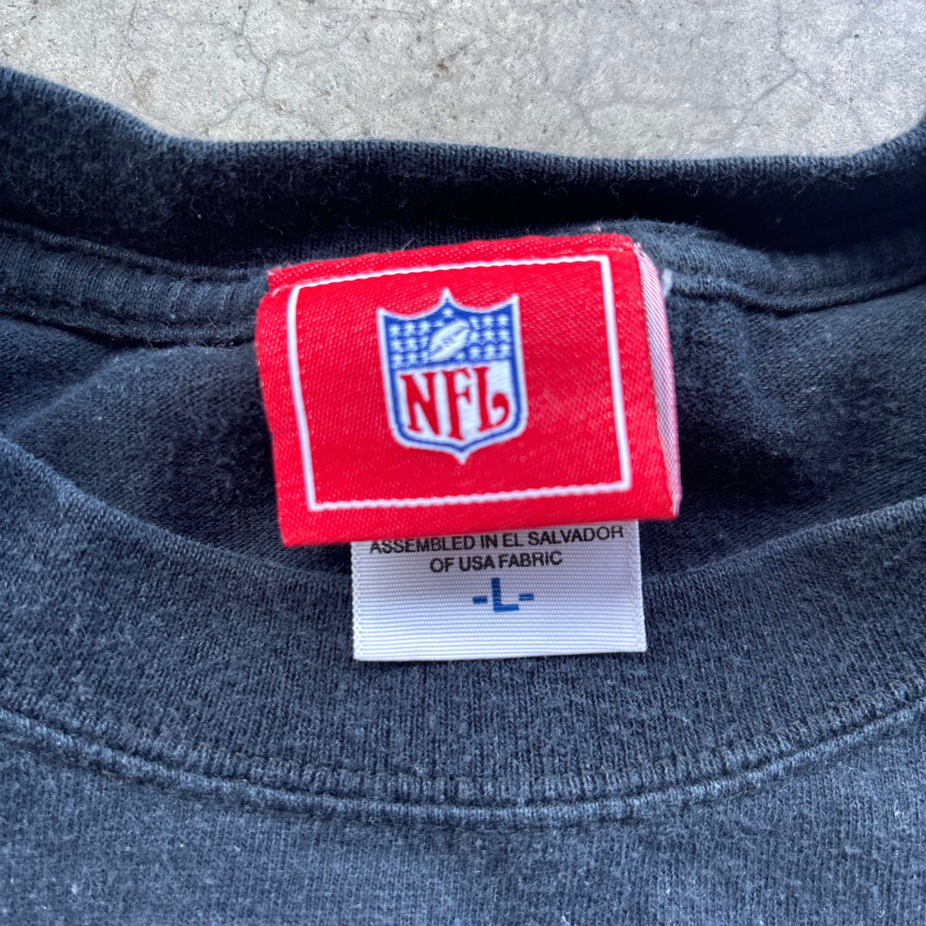 00s VIKINGS HELMET TEE - L
