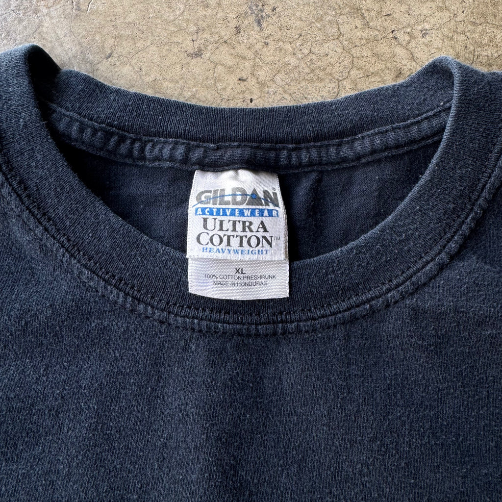 00S SIG SAUR GUN TEE - XL