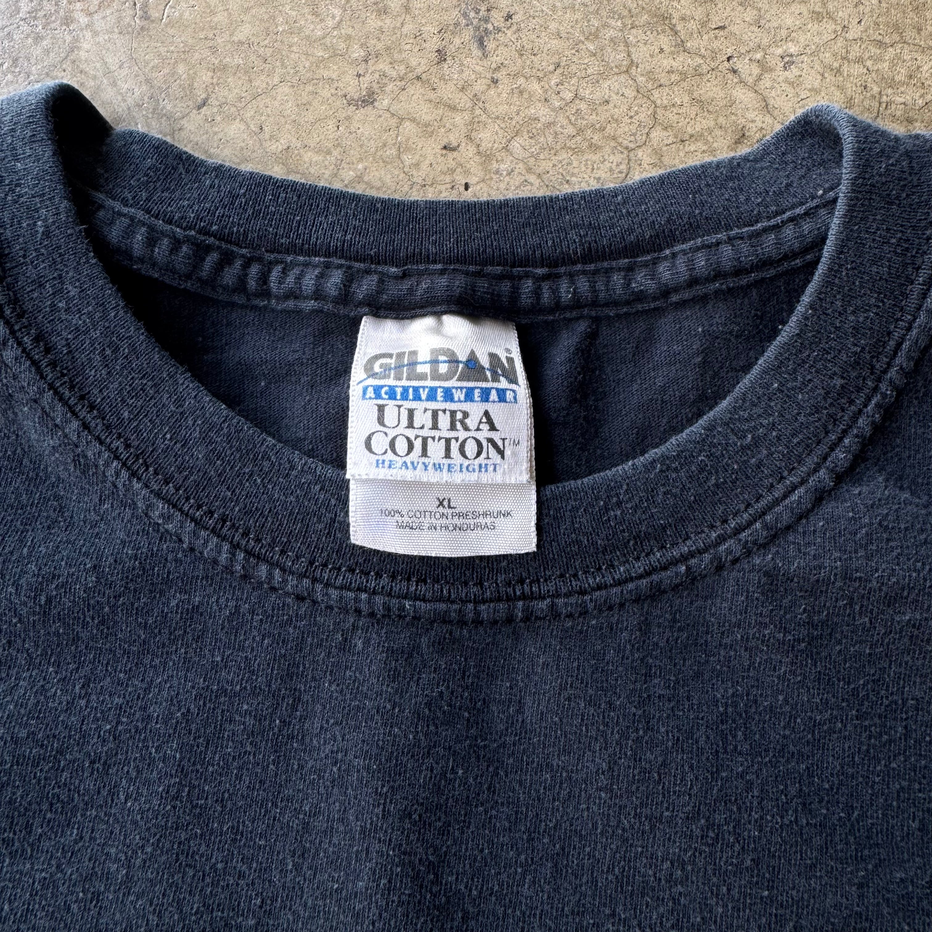 00S SIG SAUR GUN TEE - XL