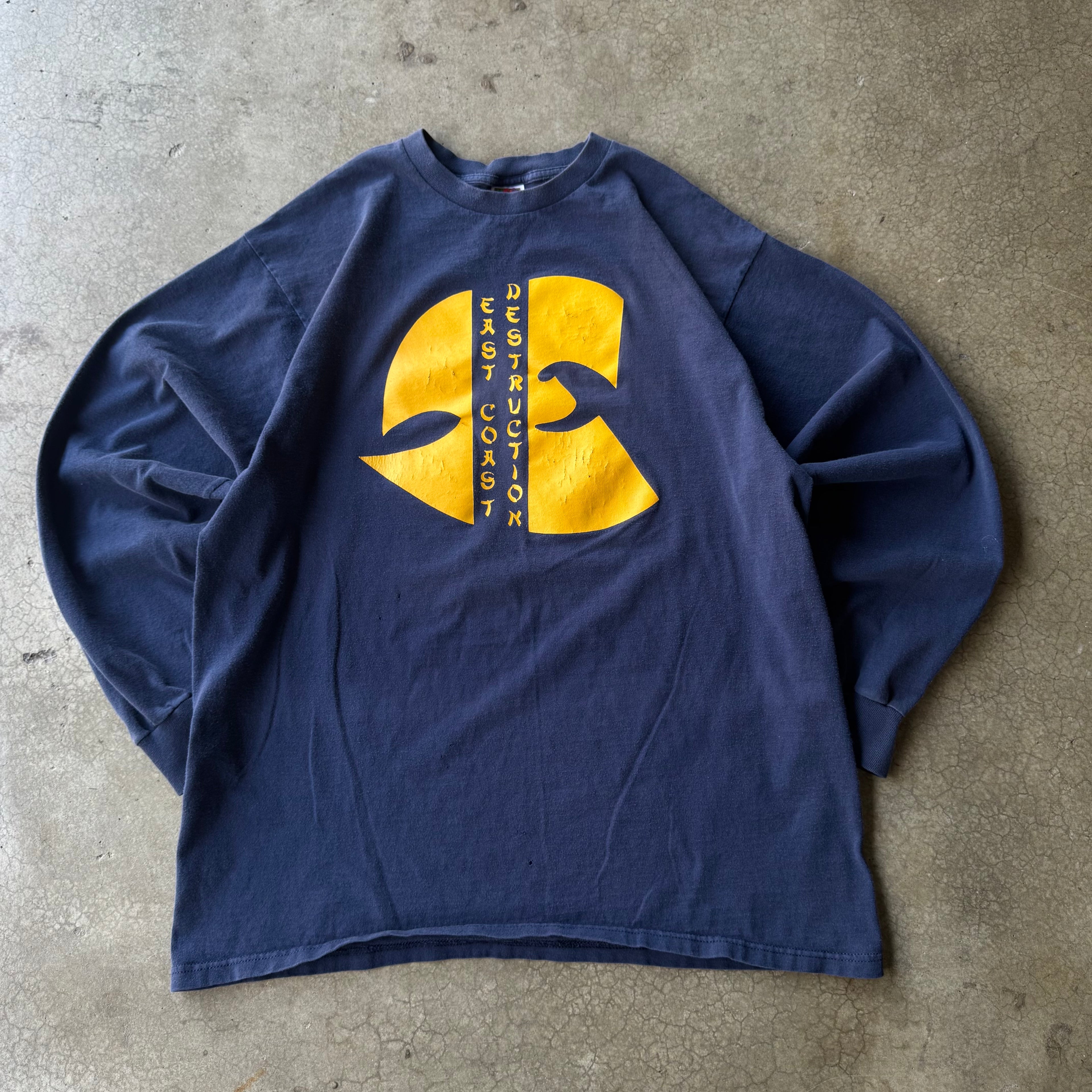 90S EAST COAST WU-TANG CLAN LONG SLEEVE TEE - L