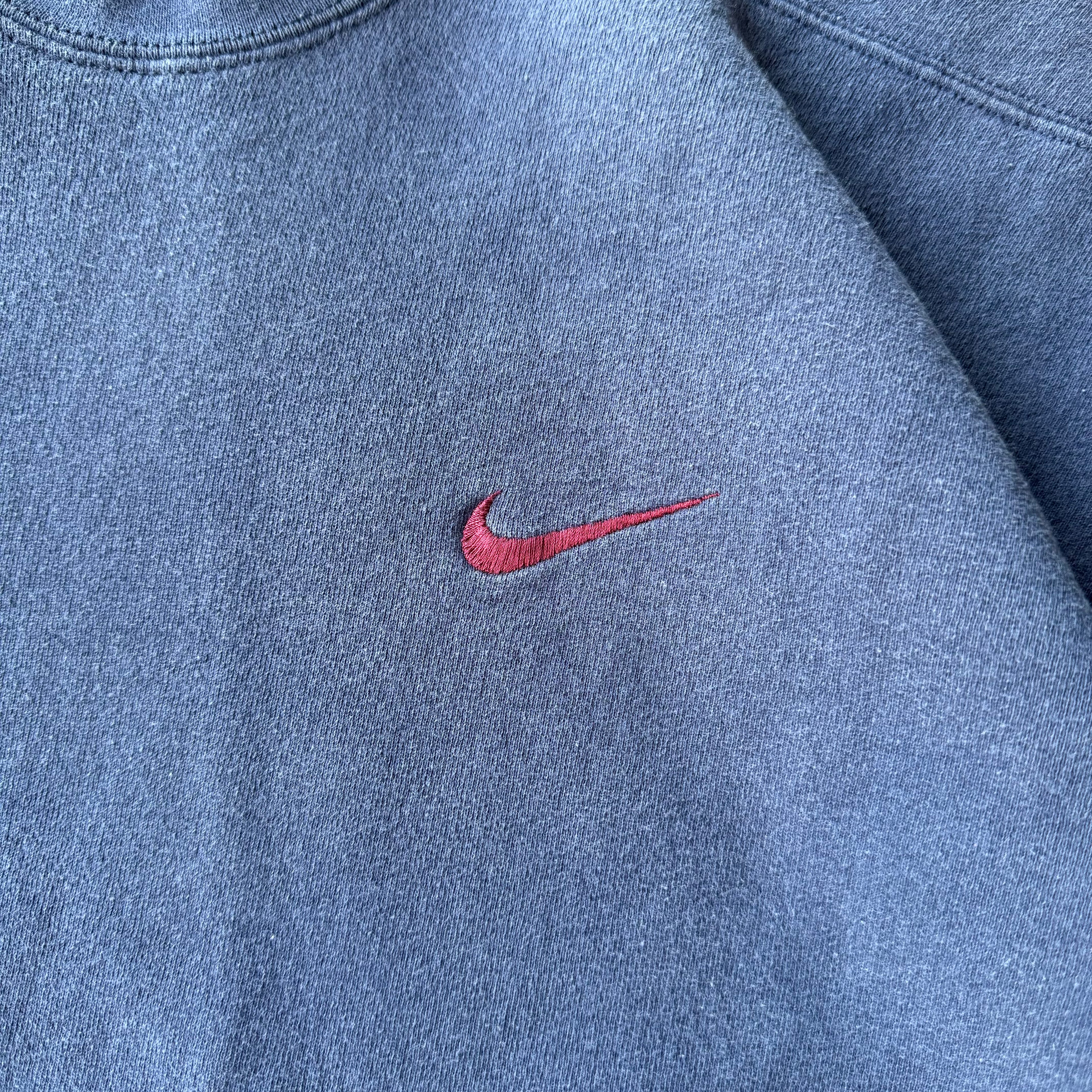 90S NIKE NAVY BLUE ESSENTIAL CREWNECK - M