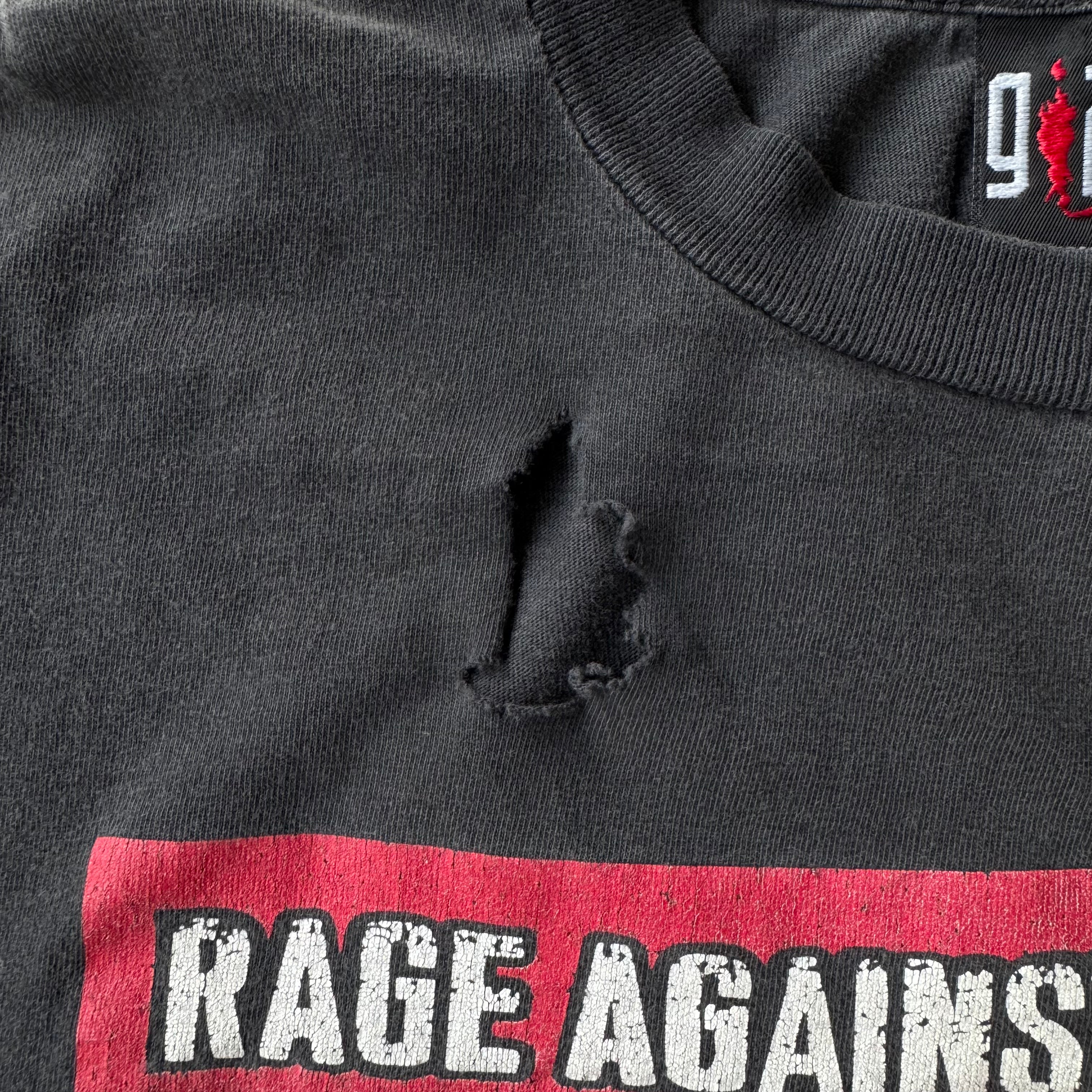 90s RAGE AGAINST THE MACHINE BAND TEE - L