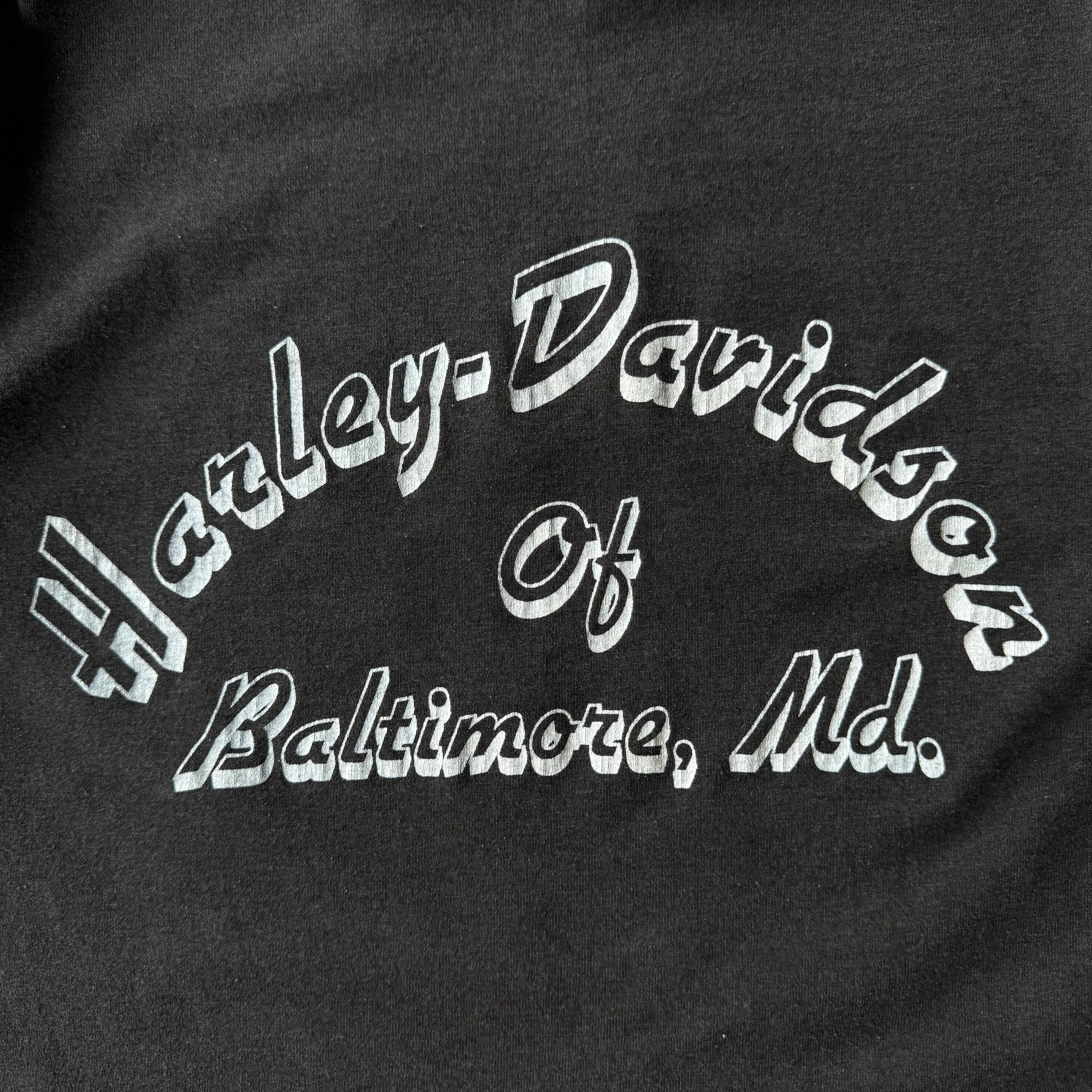 90s HARLEY DAVIDSON BALTIMORE 3D EMBLEM TEE - M