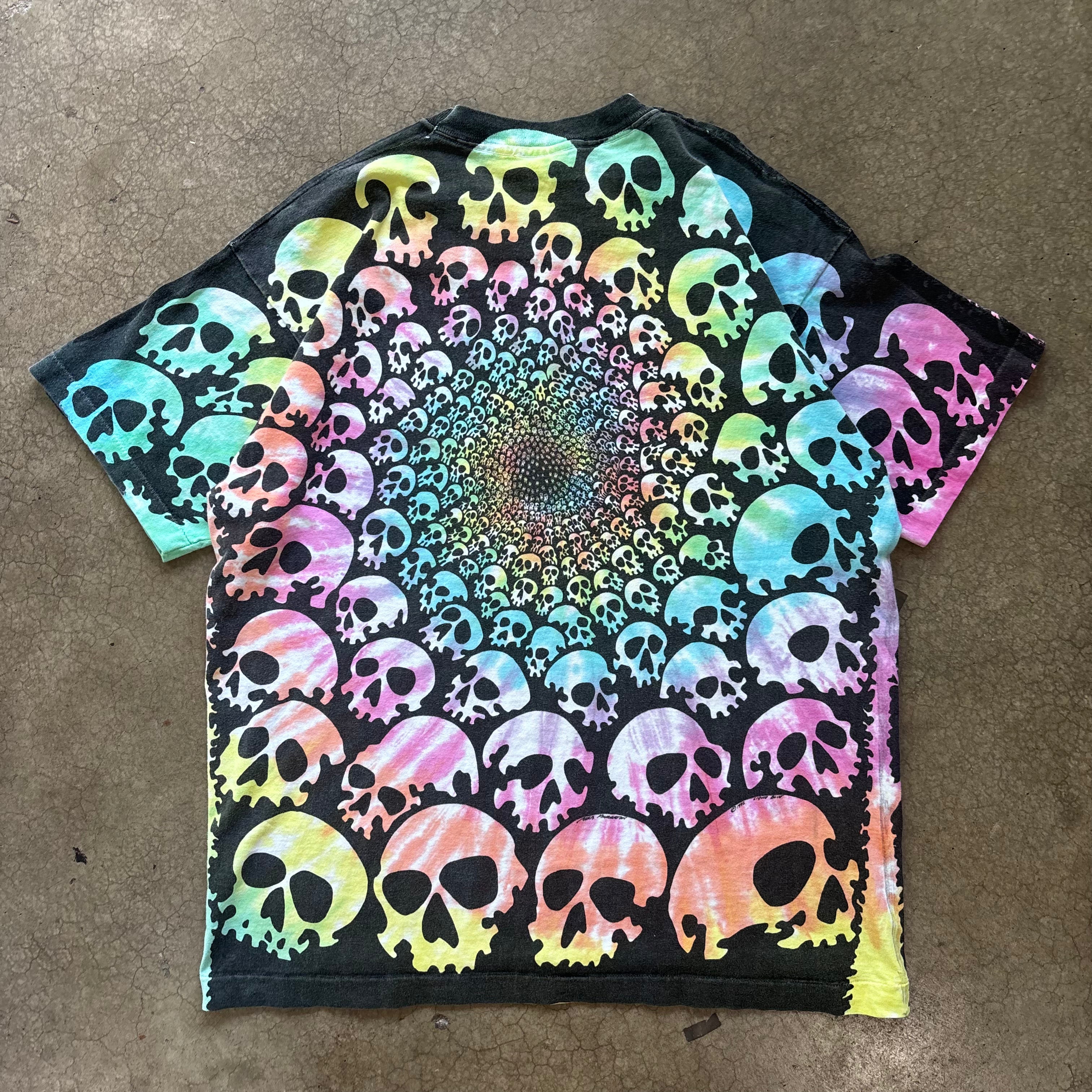 90s SPIRAL SKULL AOP TEE - XL