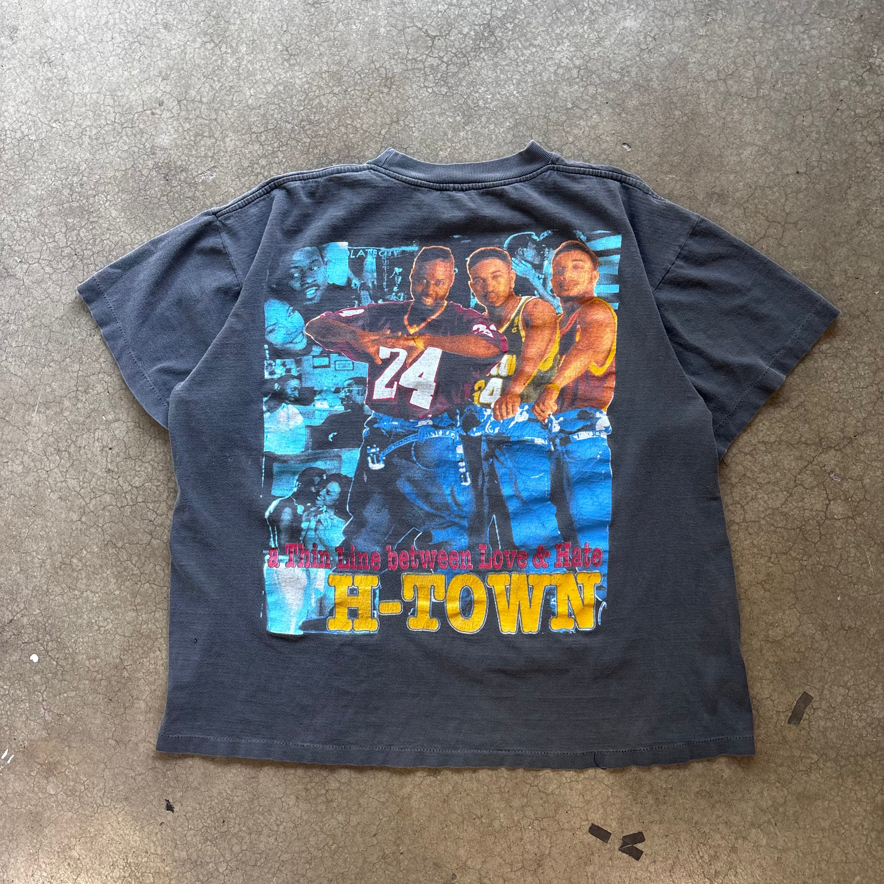 90s A THIN LINE BETWEEN LOVE AND HATE RAP TEE - XL