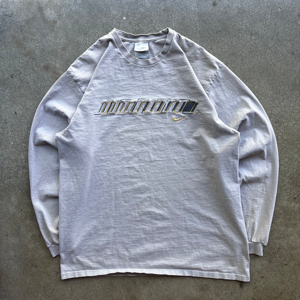 00s NIKE LONGSLEEVE TEE - L