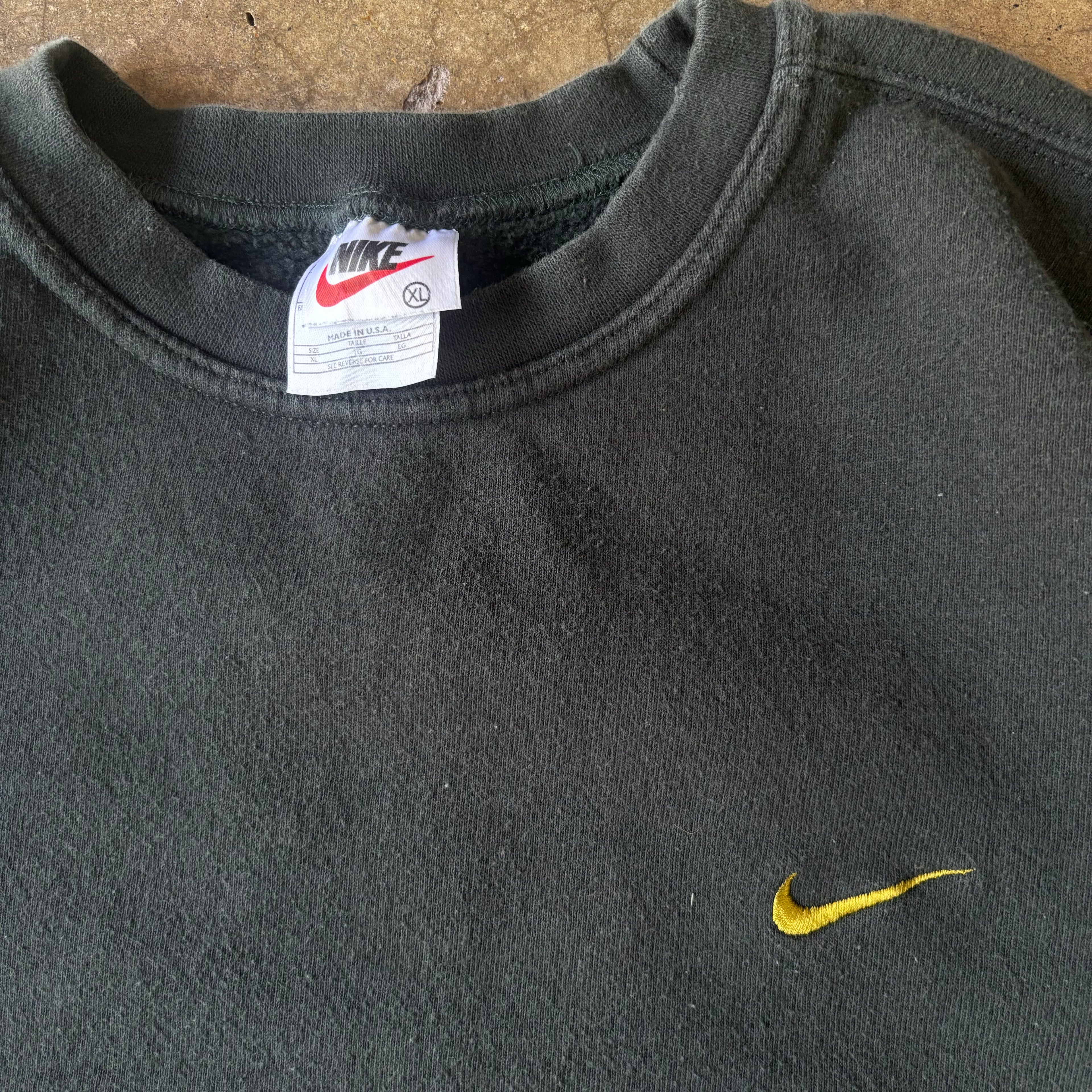 90s NIKE GOLDEN SWOOSH CREWNECK - XL
