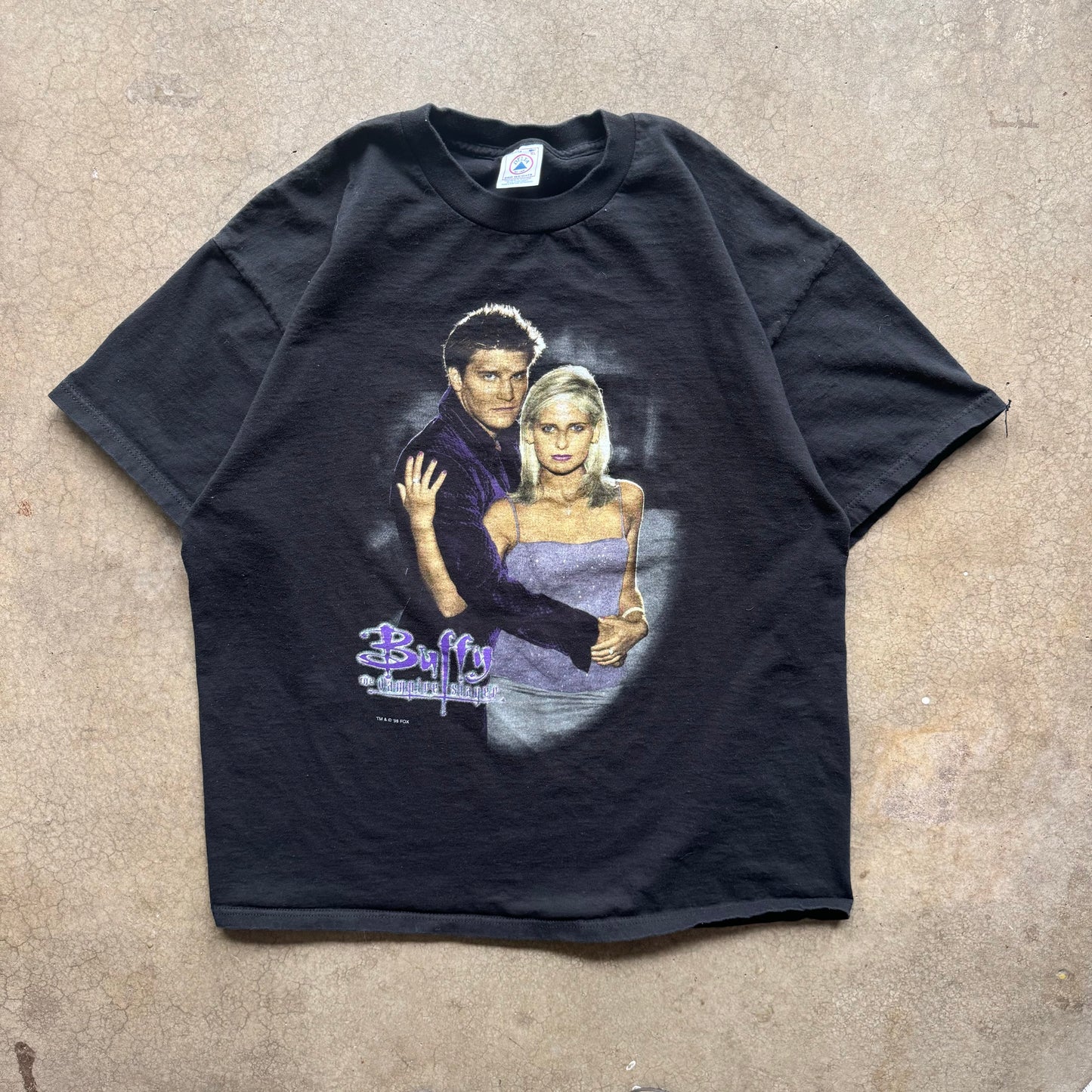 VINTAGE BUFFY THE VAMPIRE SLAYER TEE - XL