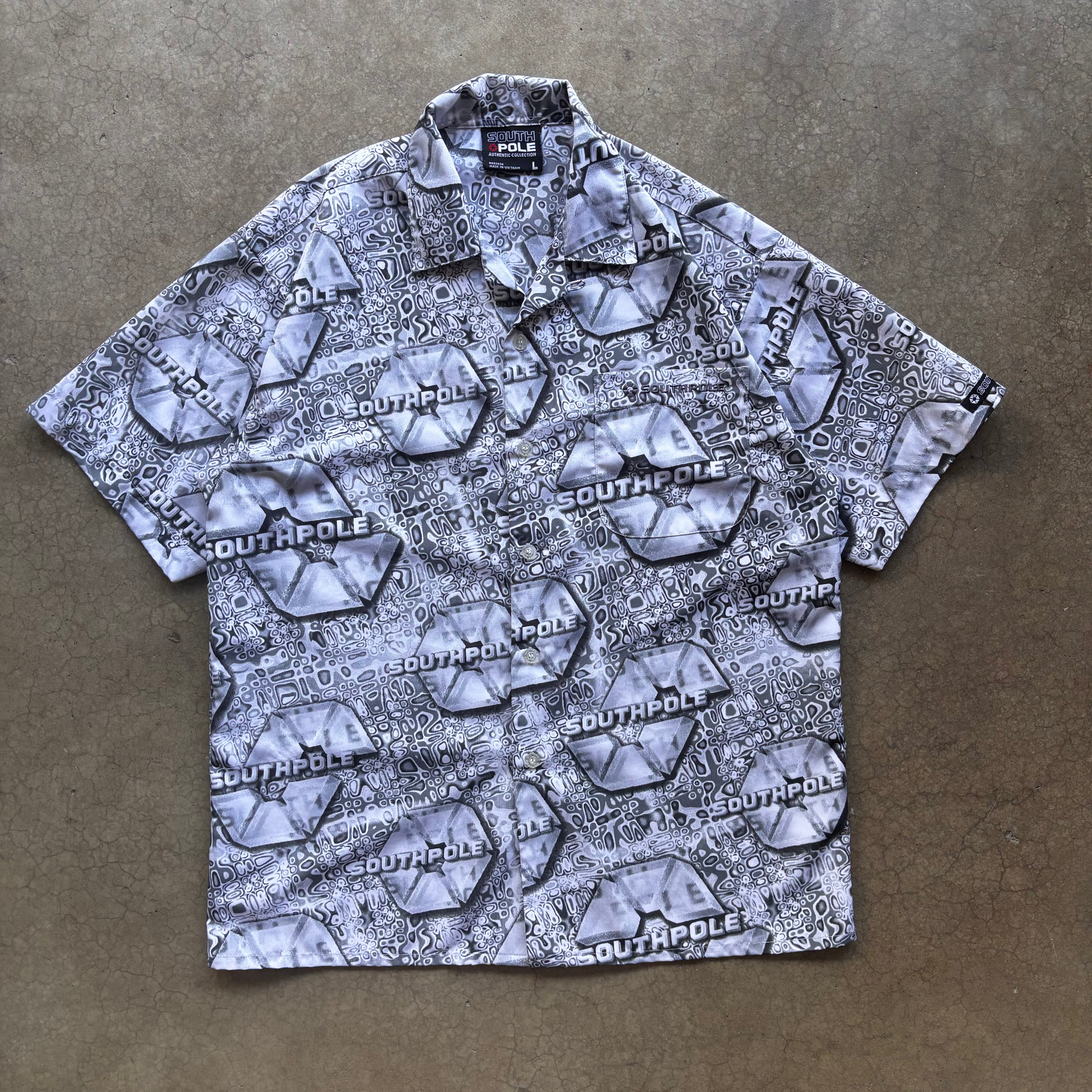 00s SOUTHPOLE BUTTON UP - L