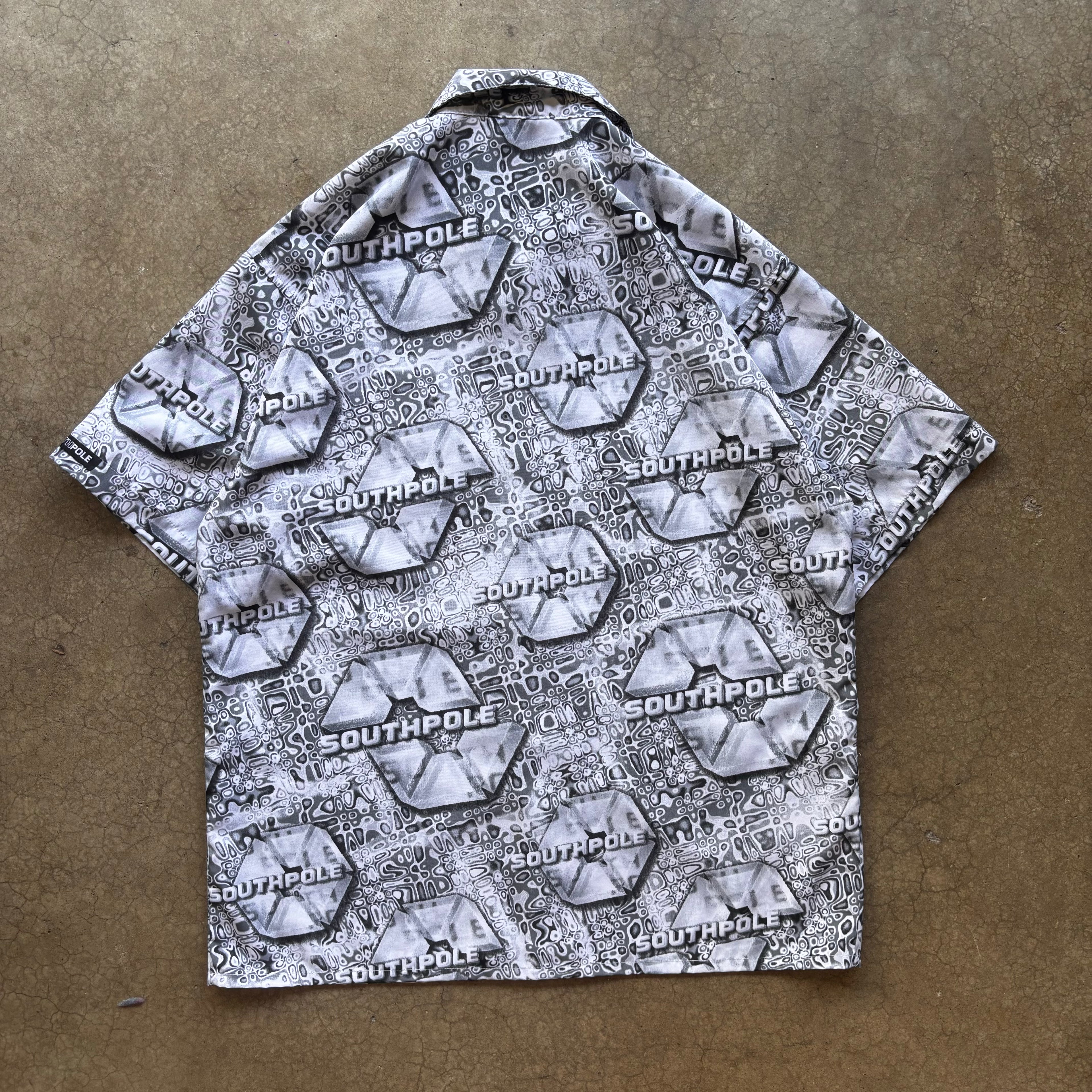 00s SOUTHPOLE BUTTON UP - L