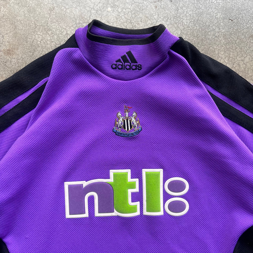 90s NEWCASTLE FC GOALIE JERSEY - L