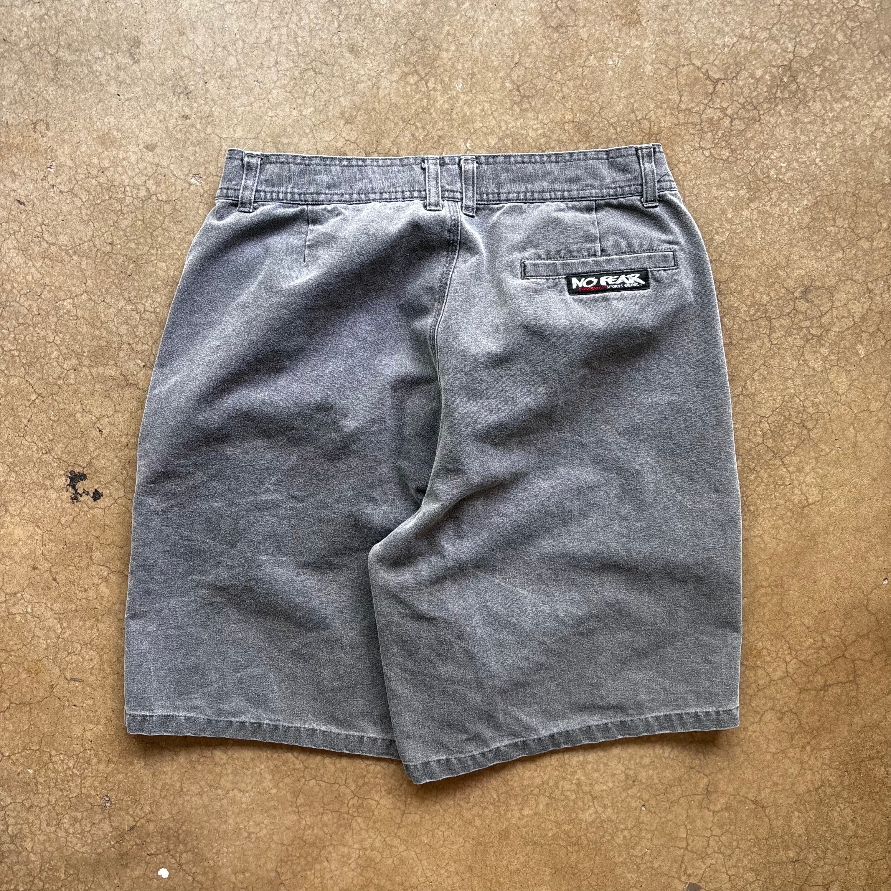 90s NO FEAR SHORTS - SZ 32