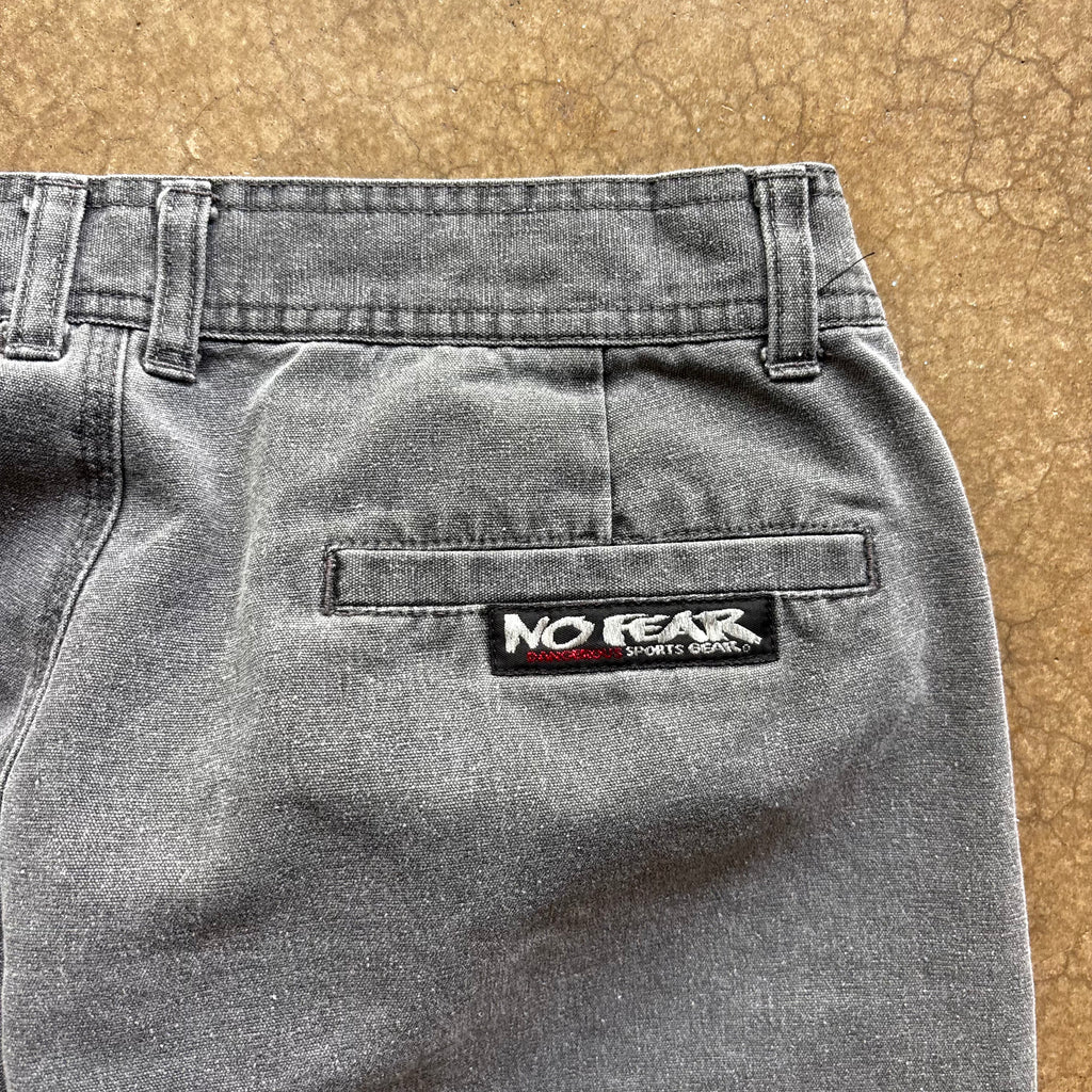 90s NO FEAR SHORTS - SZ 32