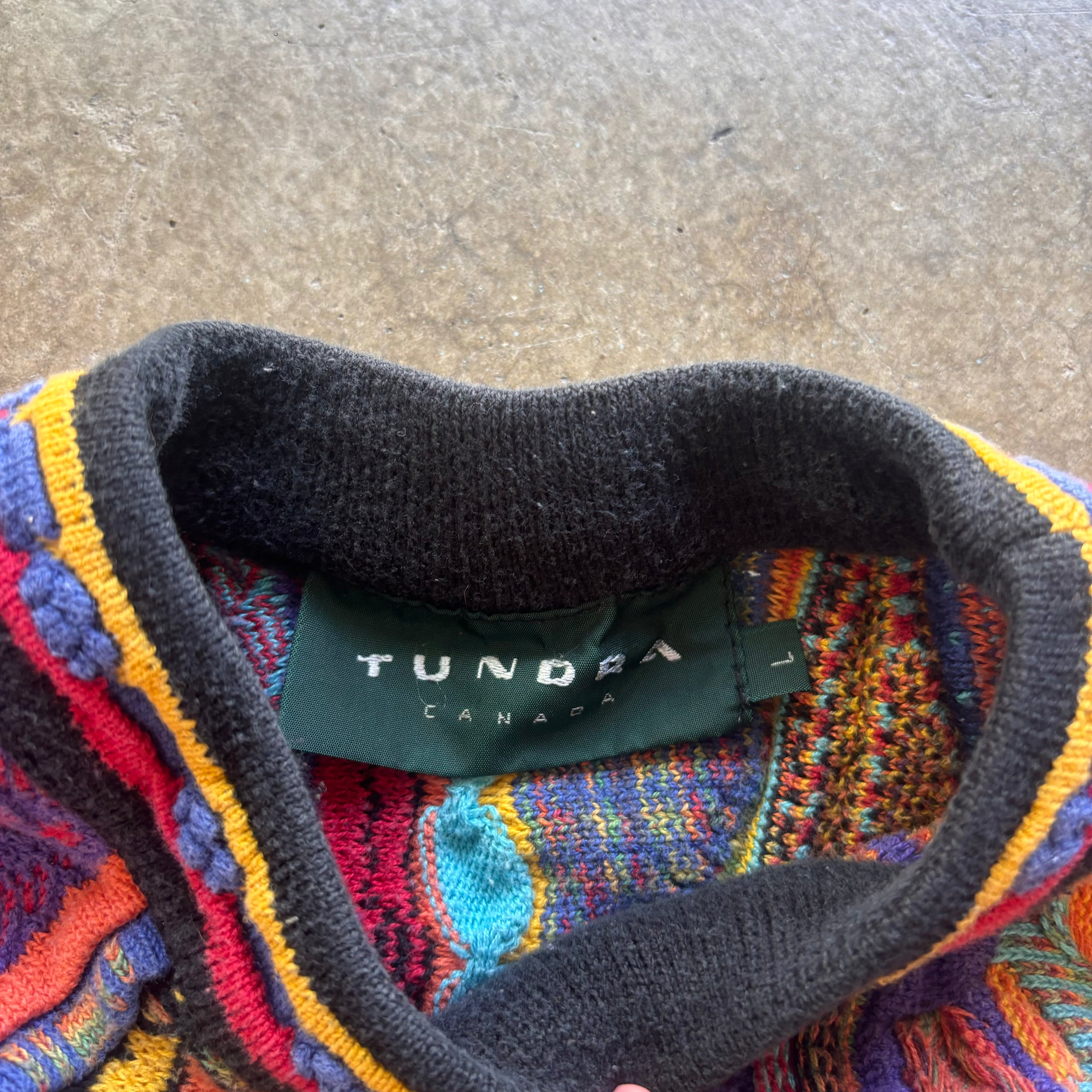 90s TUNDRA 3D KNIT - L