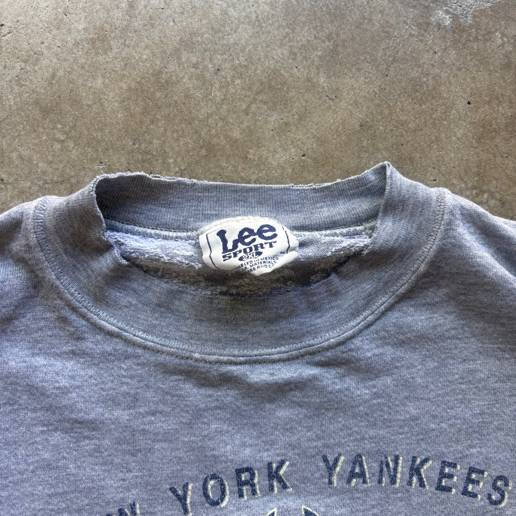 90s YANKEES CREWNECK - XXL